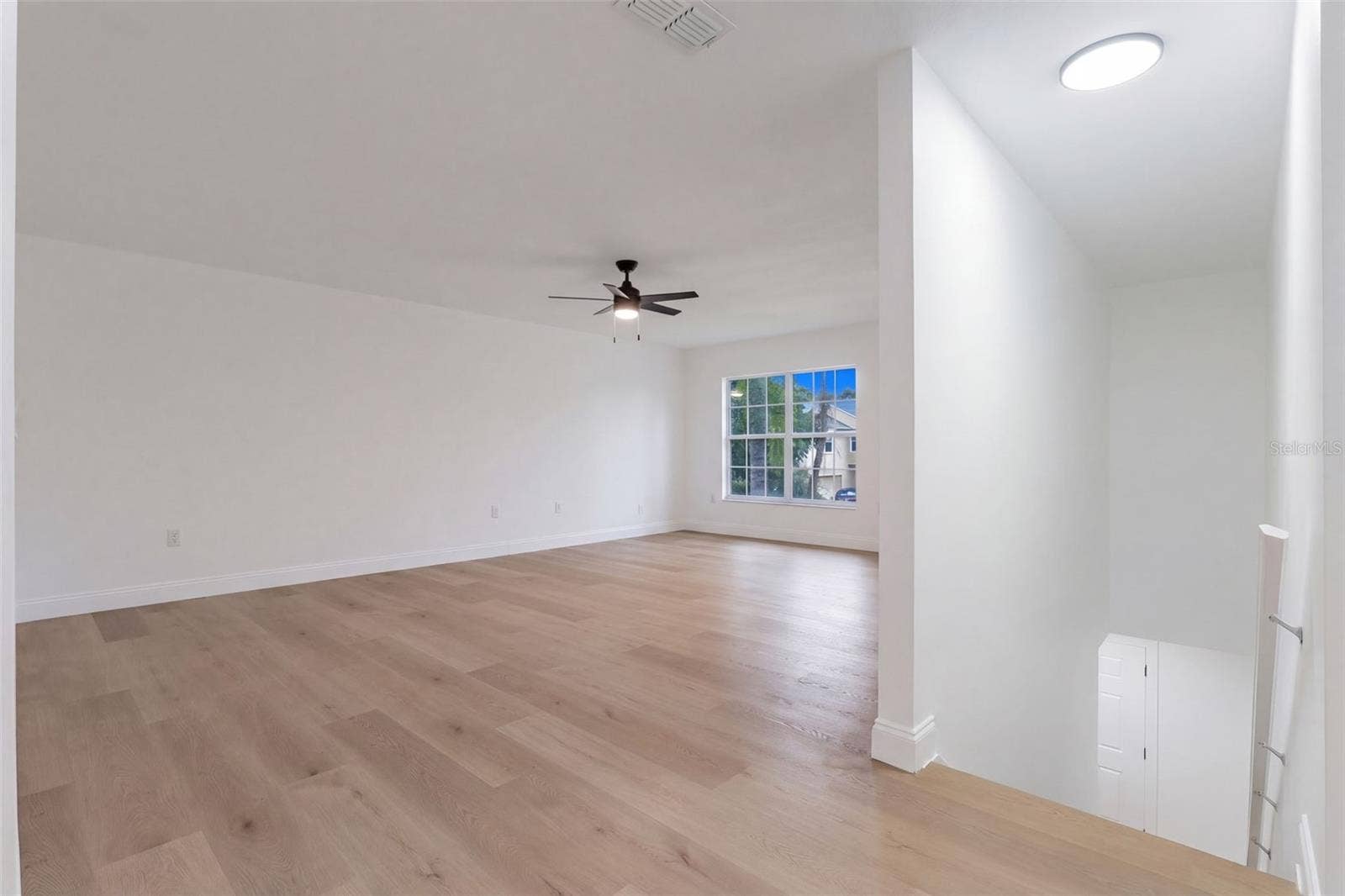 381 AUGUSTINE COURT, Oviedo, FL 32765