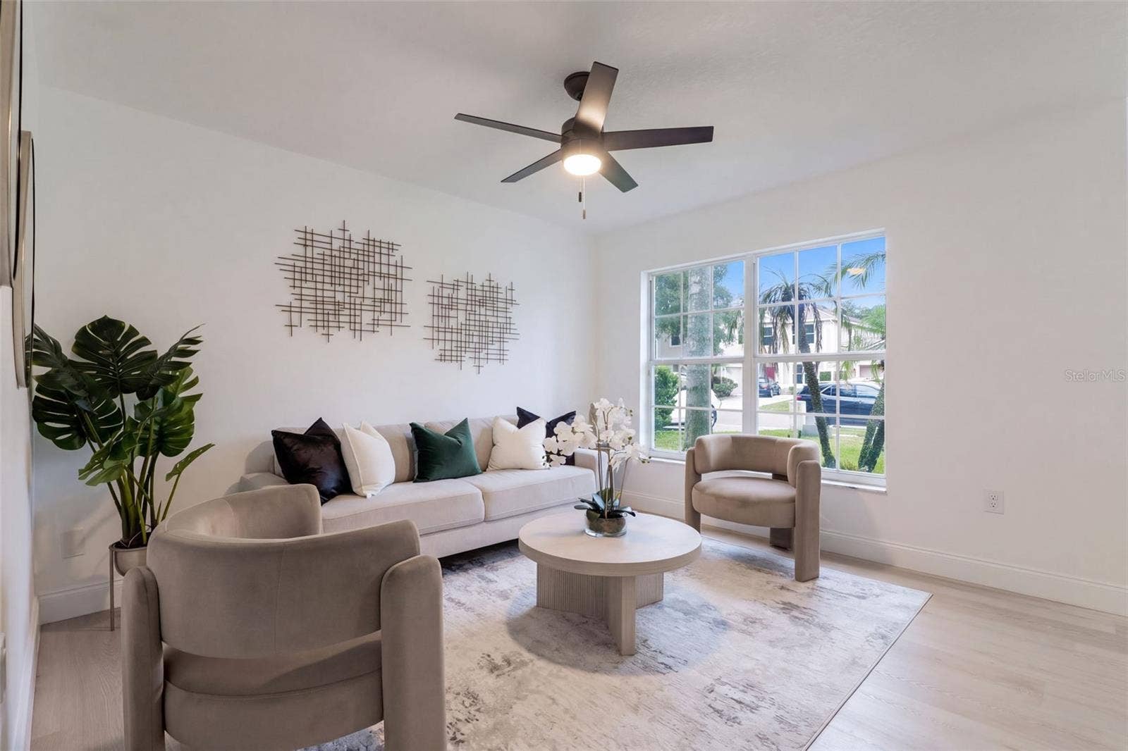 381 AUGUSTINE COURT, Oviedo, FL 32765