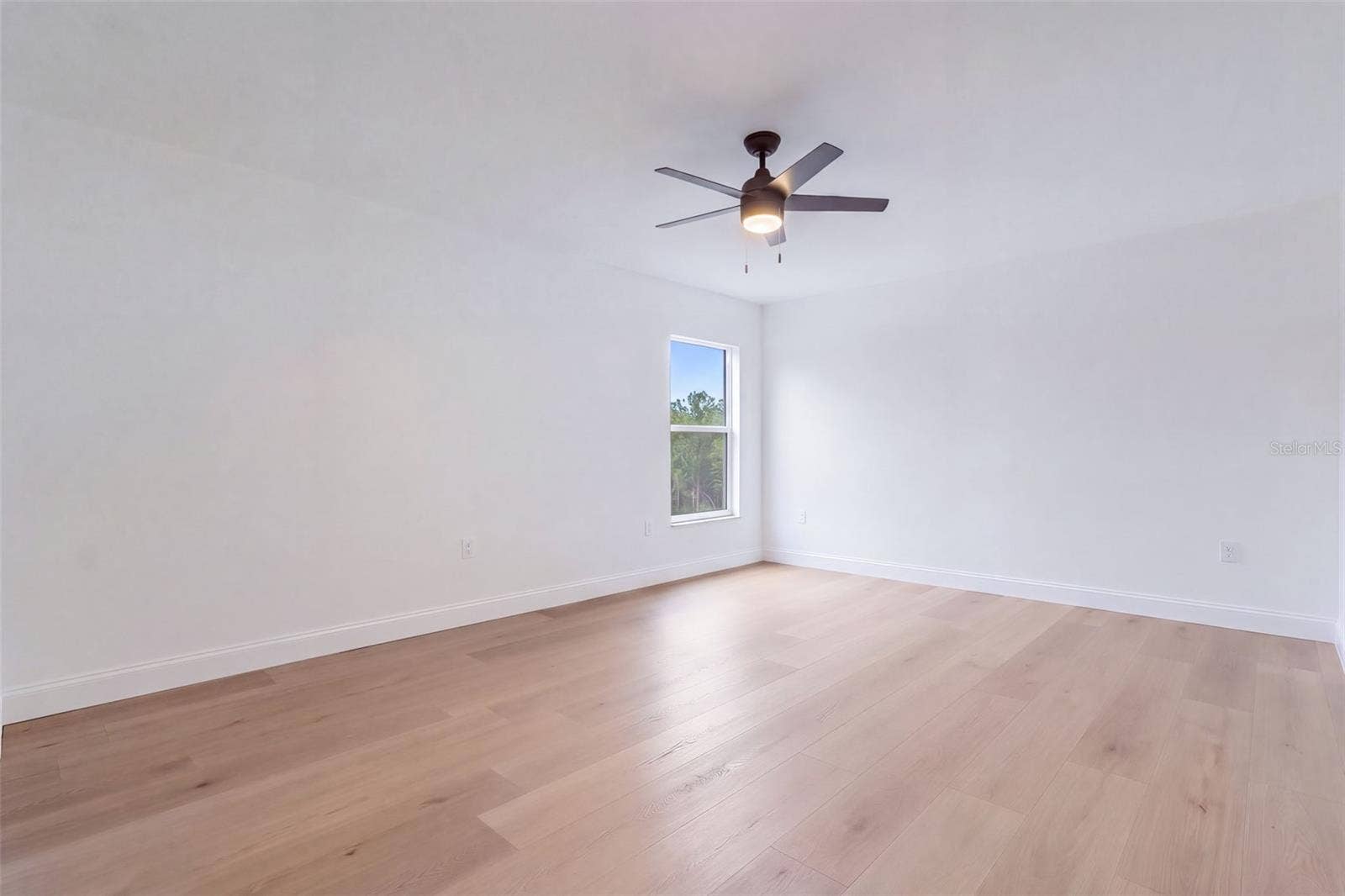 381 AUGUSTINE COURT, Oviedo, FL 32765