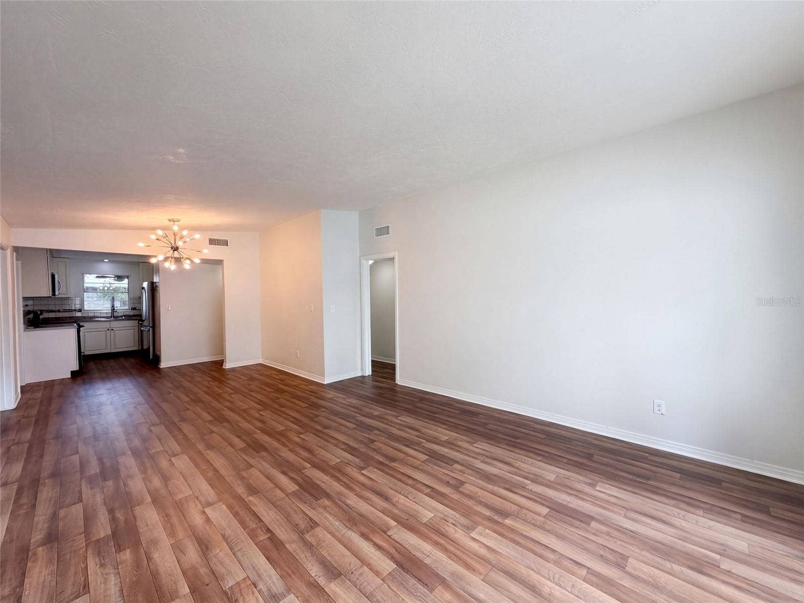 409 BERWICK AVENUE, Temple Terrace, FL 33617