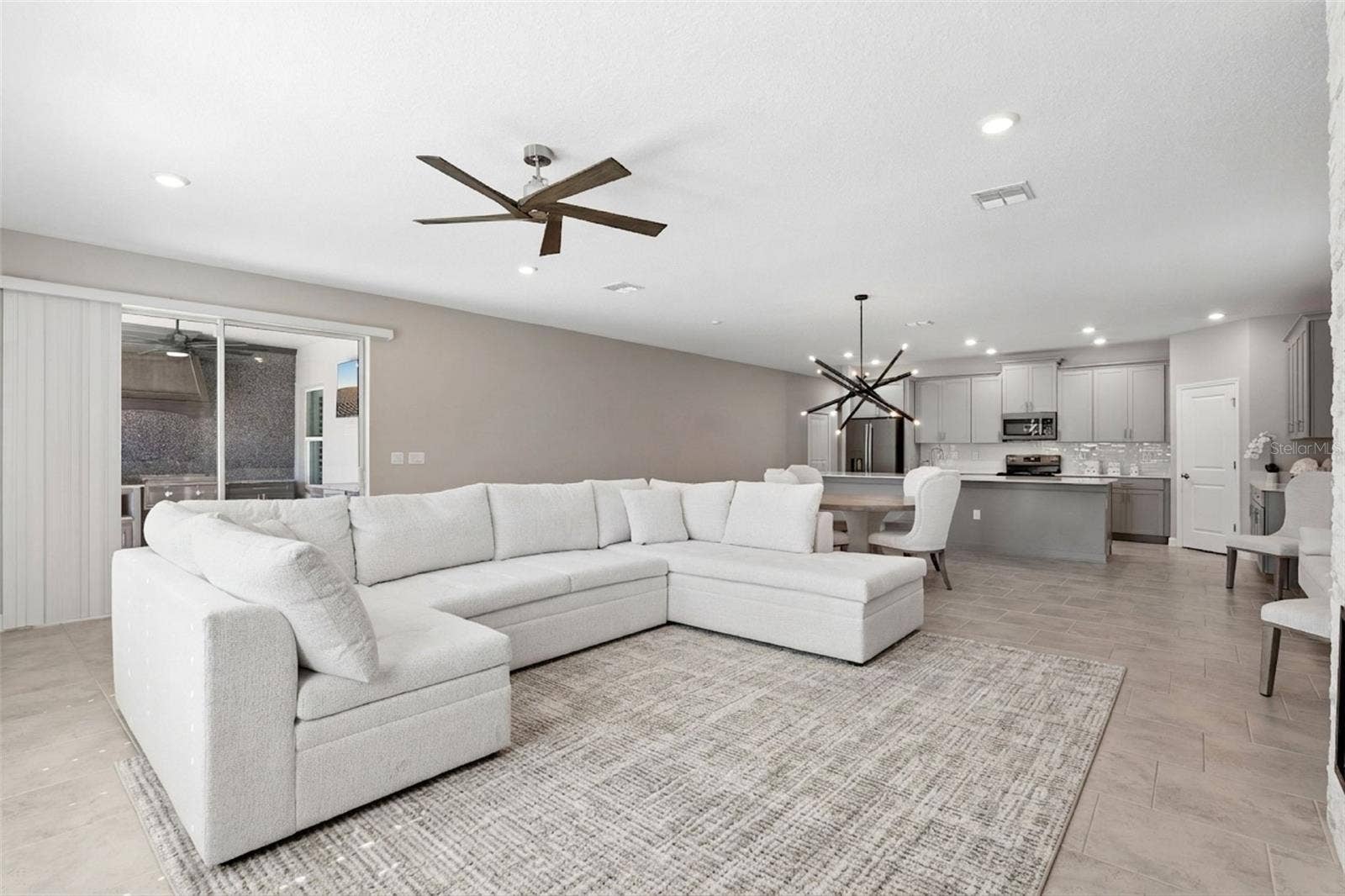 9542 PETITION WAY, Orlando, FL 32832 9542 PETITION WAY, Orlando, FL 32832