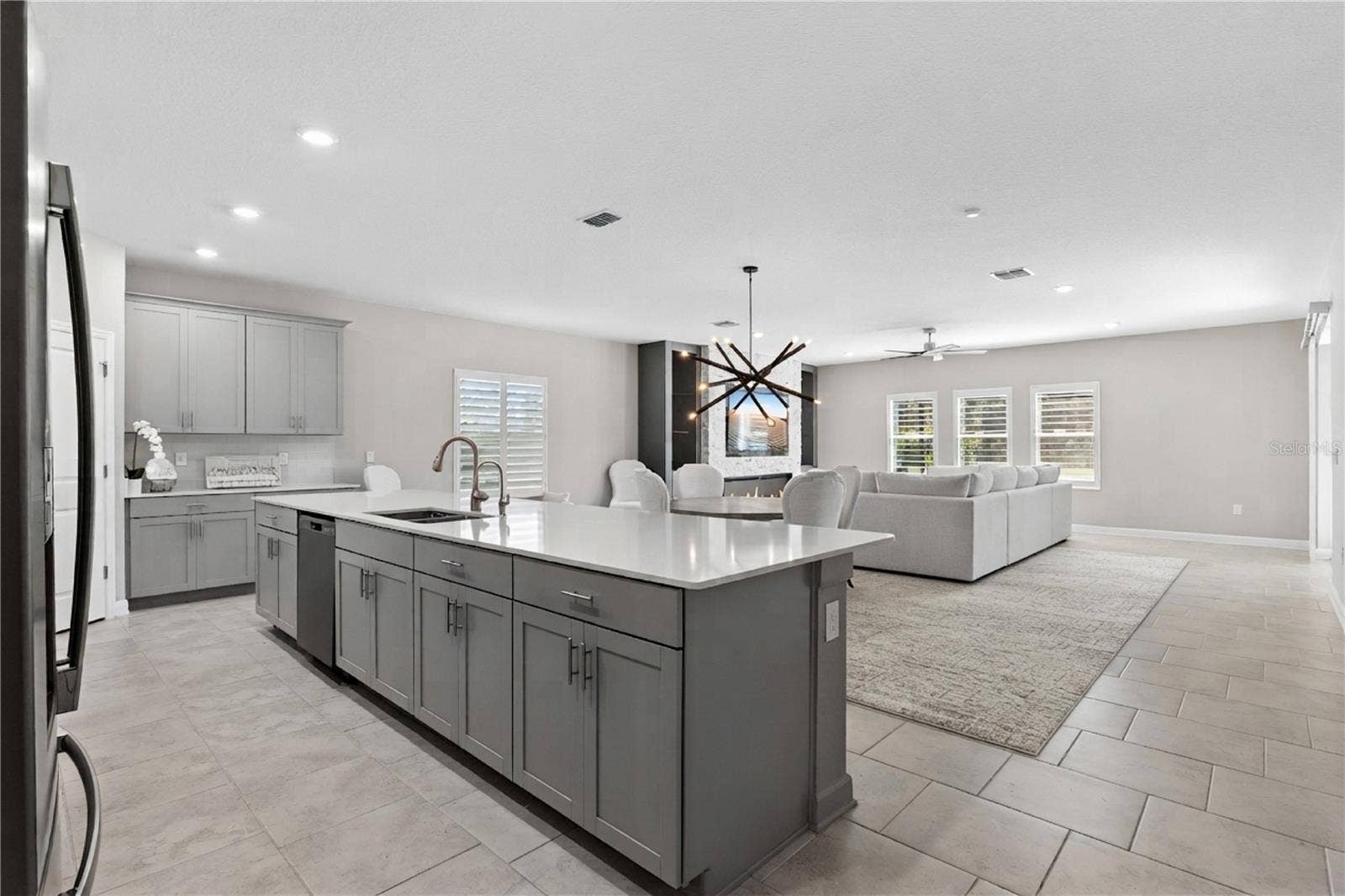 9542 PETITION WAY, Orlando, FL 32832 9542 PETITION WAY, Orlando, FL 32832