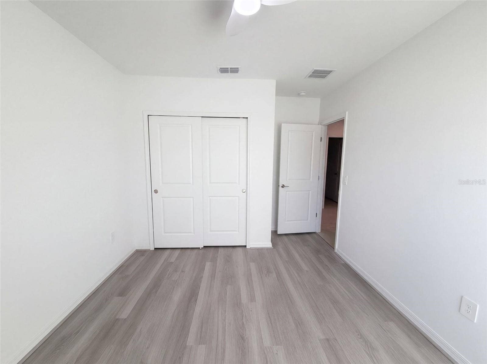 124 CITRINE LOOP, Kissimmee, FL 34758