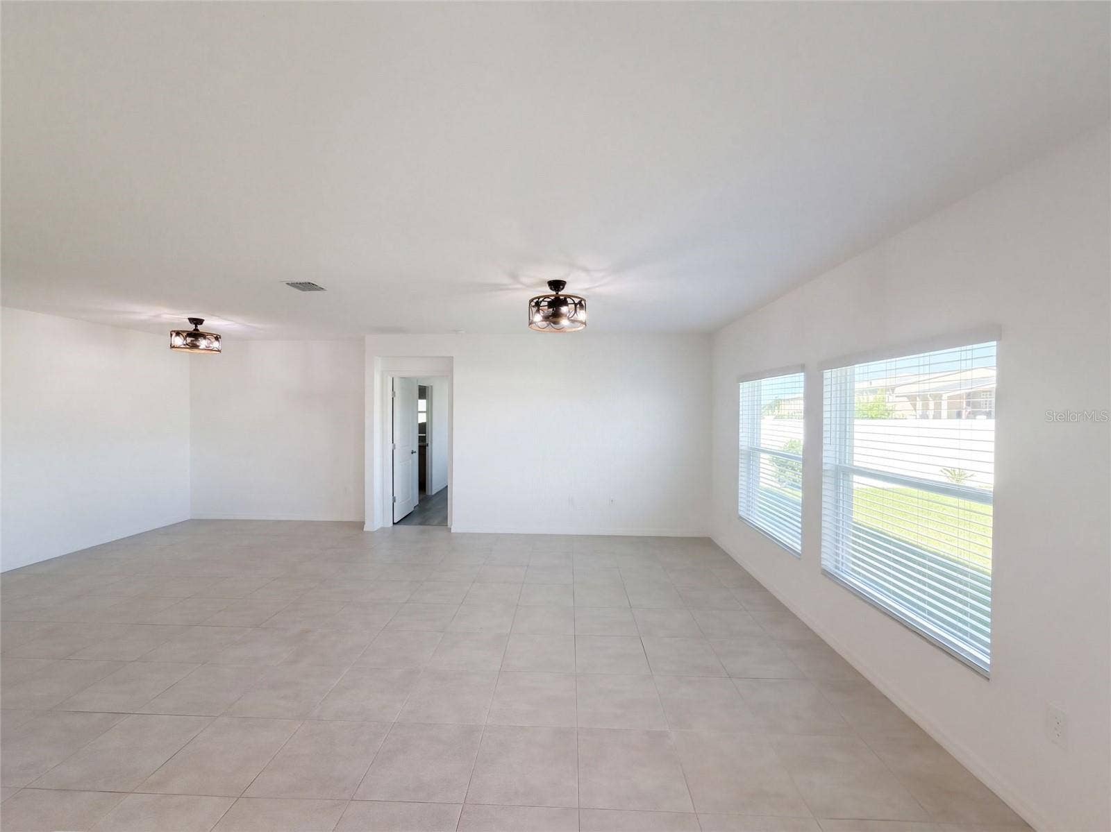 124 CITRINE LOOP, Kissimmee, FL 34758
