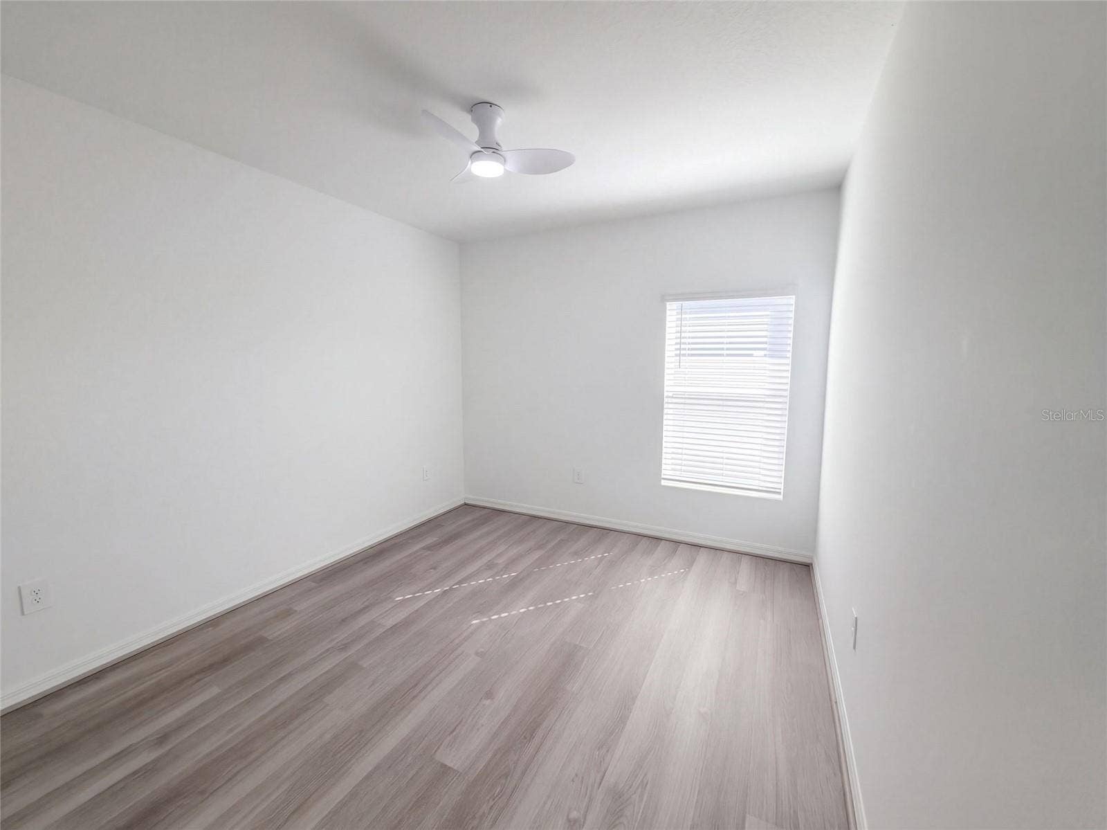 124 CITRINE LOOP, Kissimmee, FL 34758