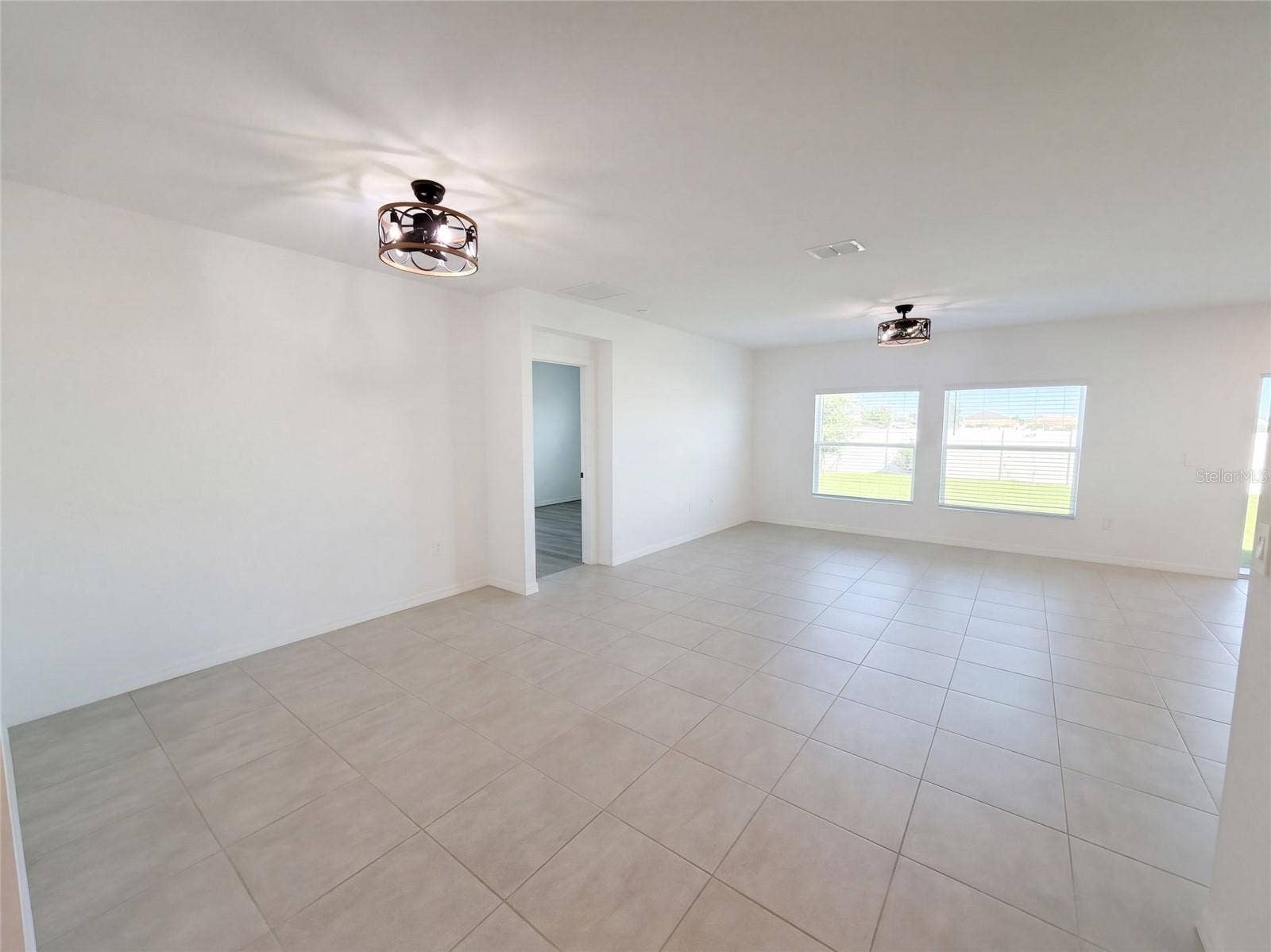 124 CITRINE LOOP, Kissimmee, FL 34758