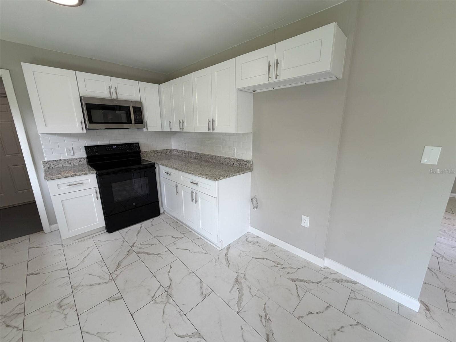 7008 HARWICK DRIVE, Orlando, FL 32818 7008 HARWICK DRIVE, Orlando, FL 32818