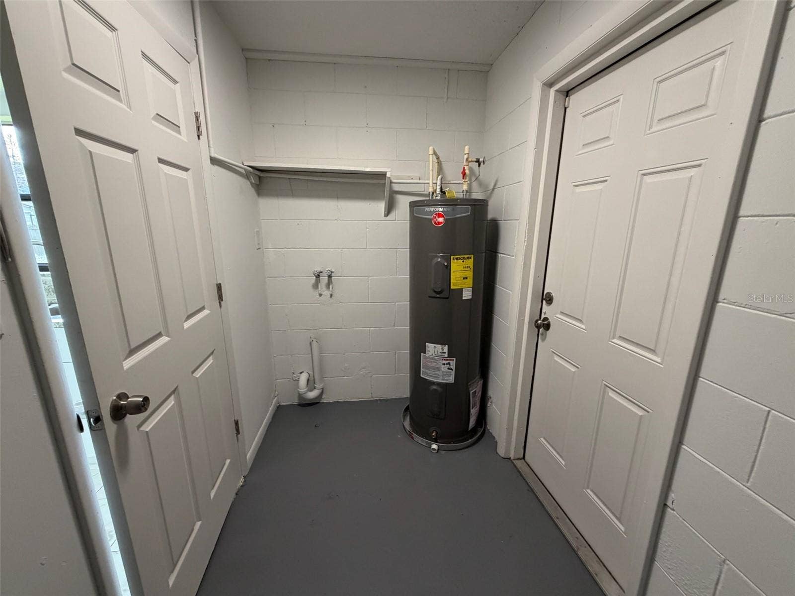 7008 HARWICK DRIVE, Orlando, FL 32818 7008 HARWICK DRIVE, Orlando, FL 32818