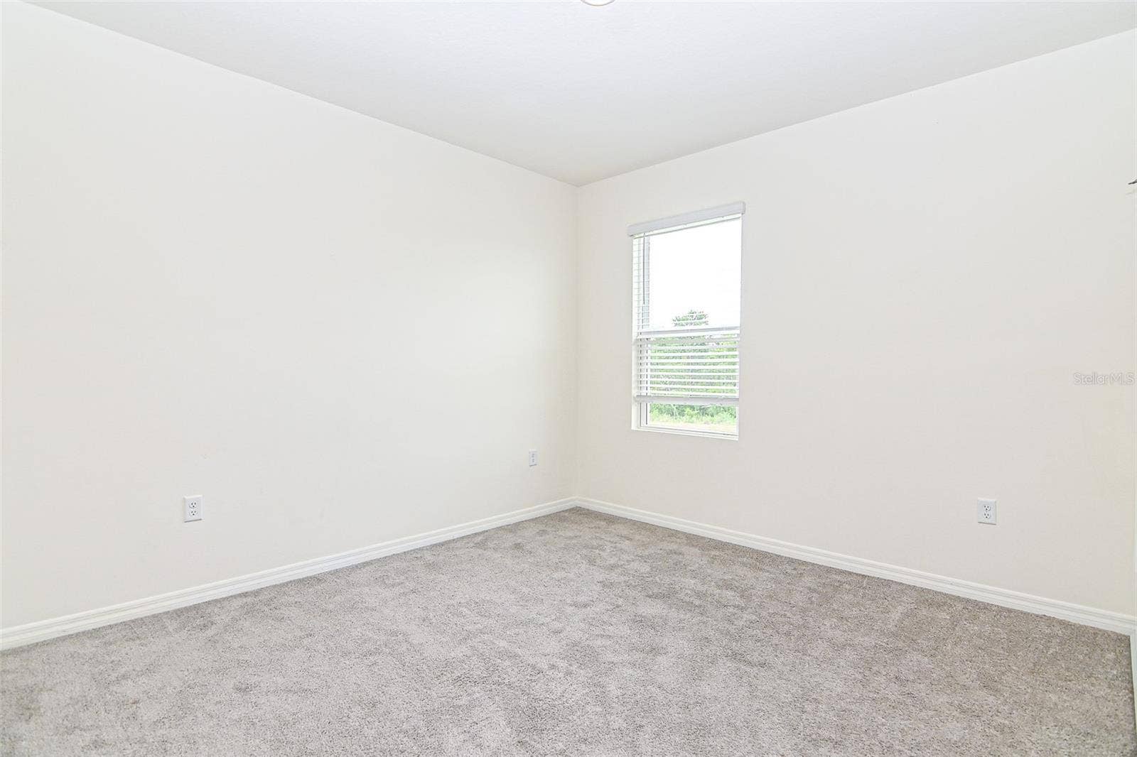 759 AUBURN GROVE COURT, Auburndale, FL 33823 759 AUBURN GROVE COURT, Auburndale, FL 33823