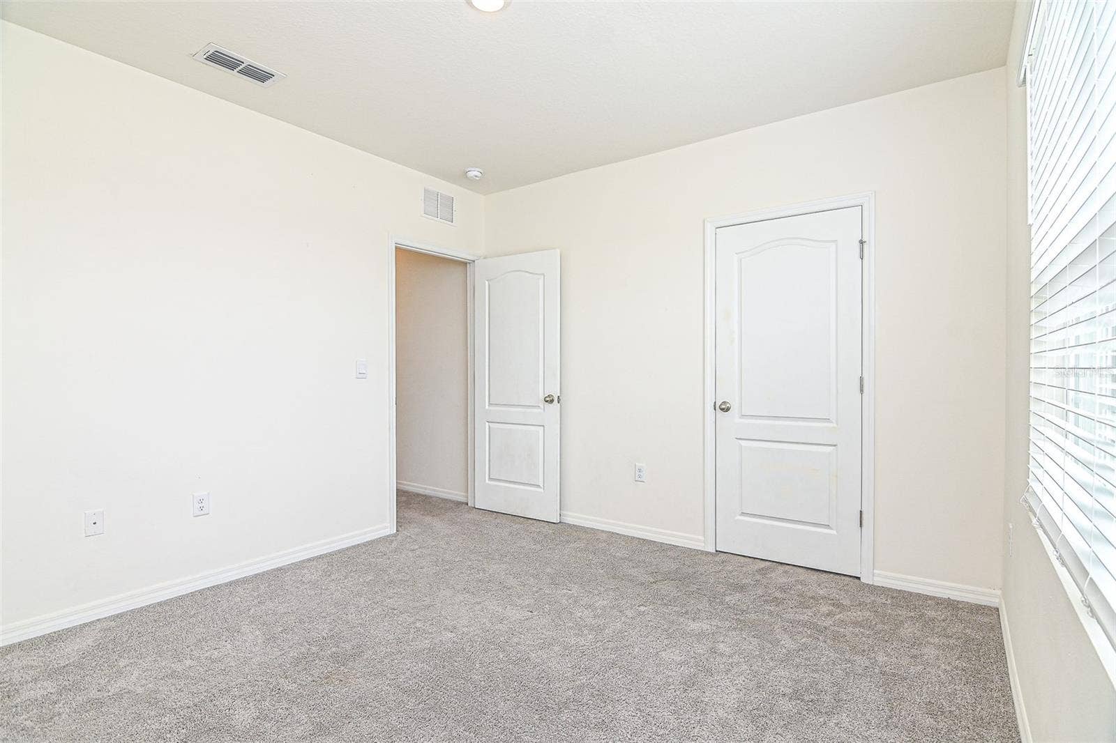 759 AUBURN GROVE COURT, Auburndale, FL 33823 759 AUBURN GROVE COURT, Auburndale, FL 33823
