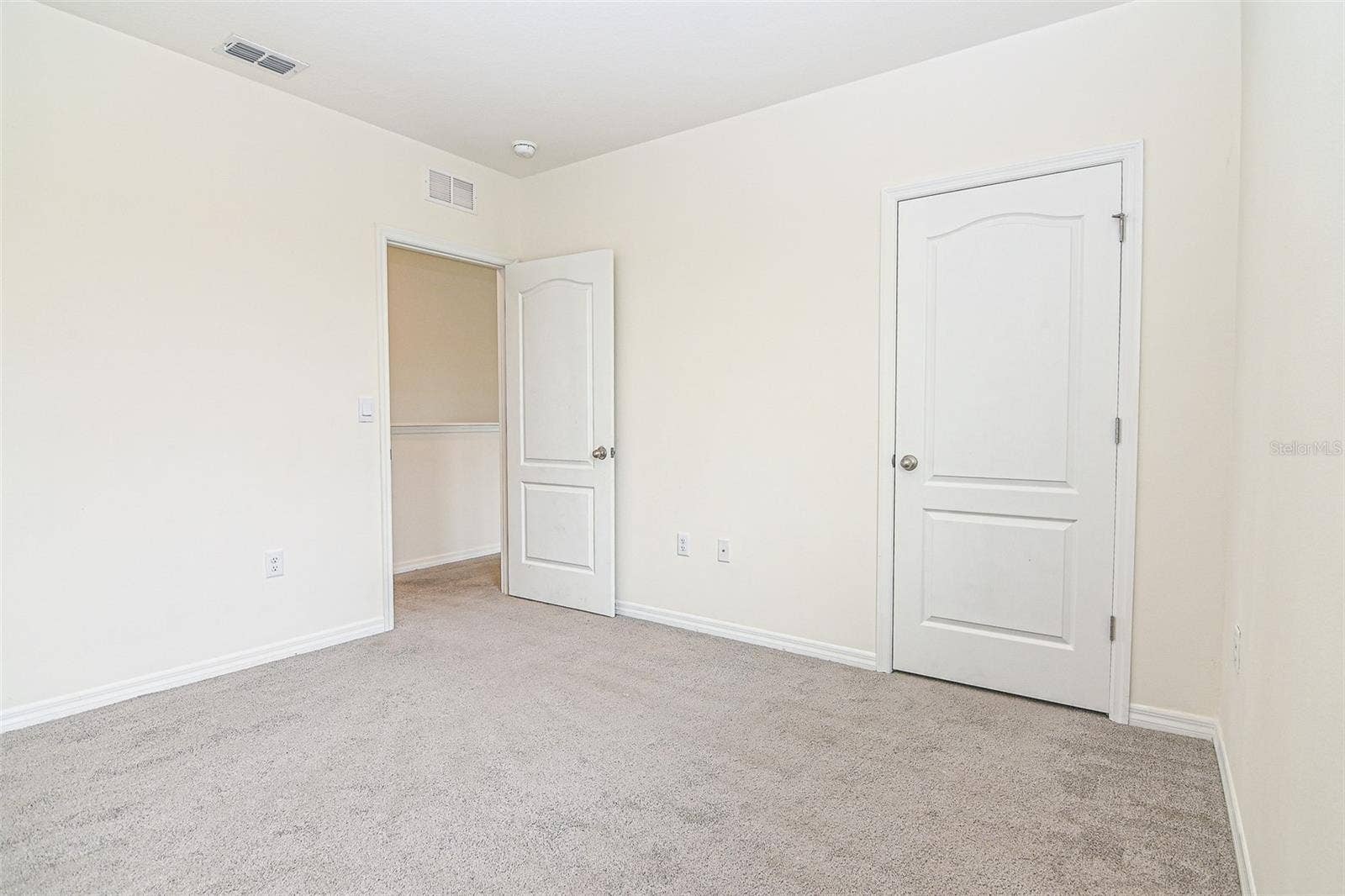759 AUBURN GROVE COURT, Auburndale, FL 33823 759 AUBURN GROVE COURT, Auburndale, FL 33823