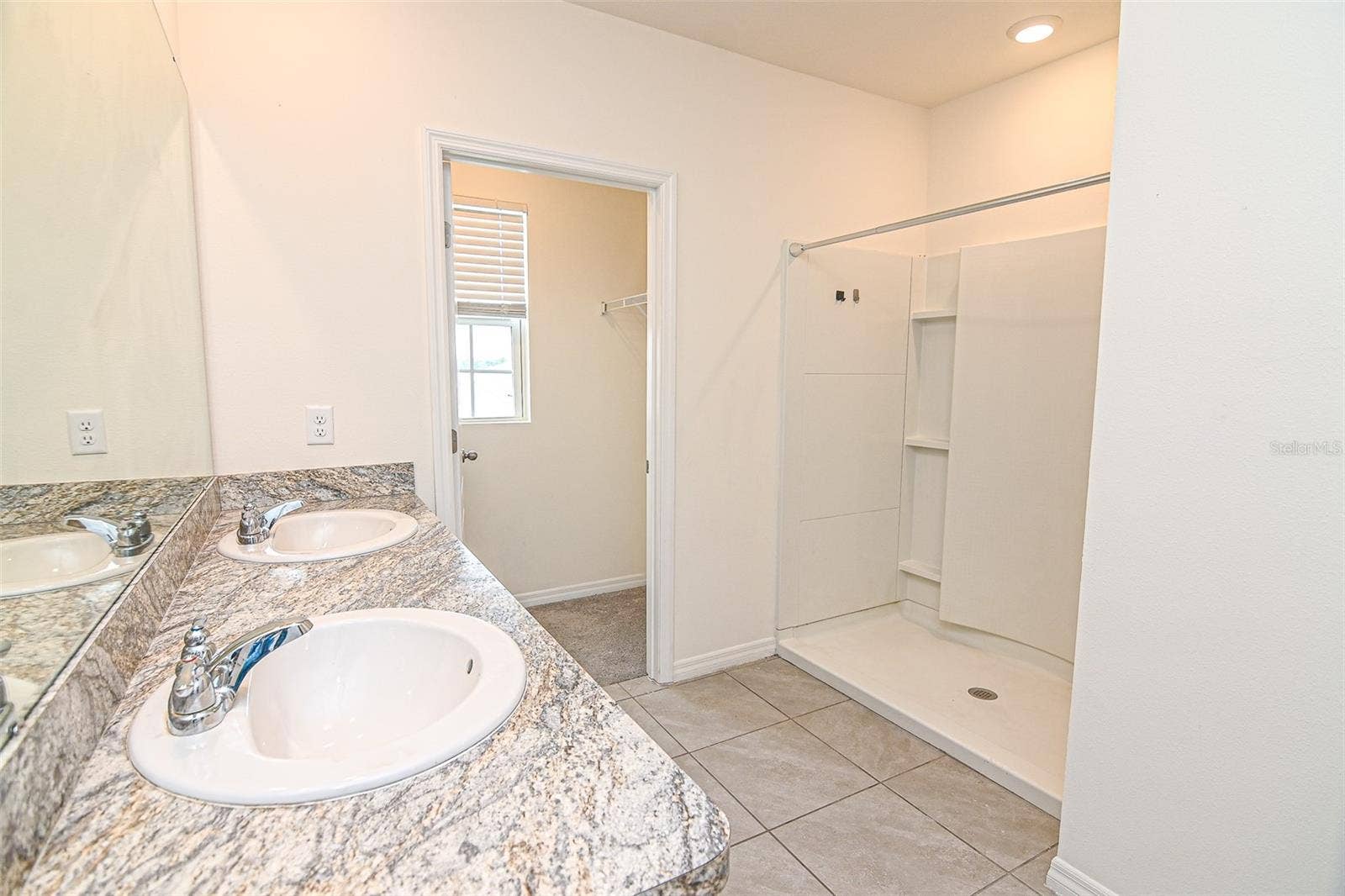 759 AUBURN GROVE COURT, Auburndale, FL 33823 759 AUBURN GROVE COURT, Auburndale, FL 33823