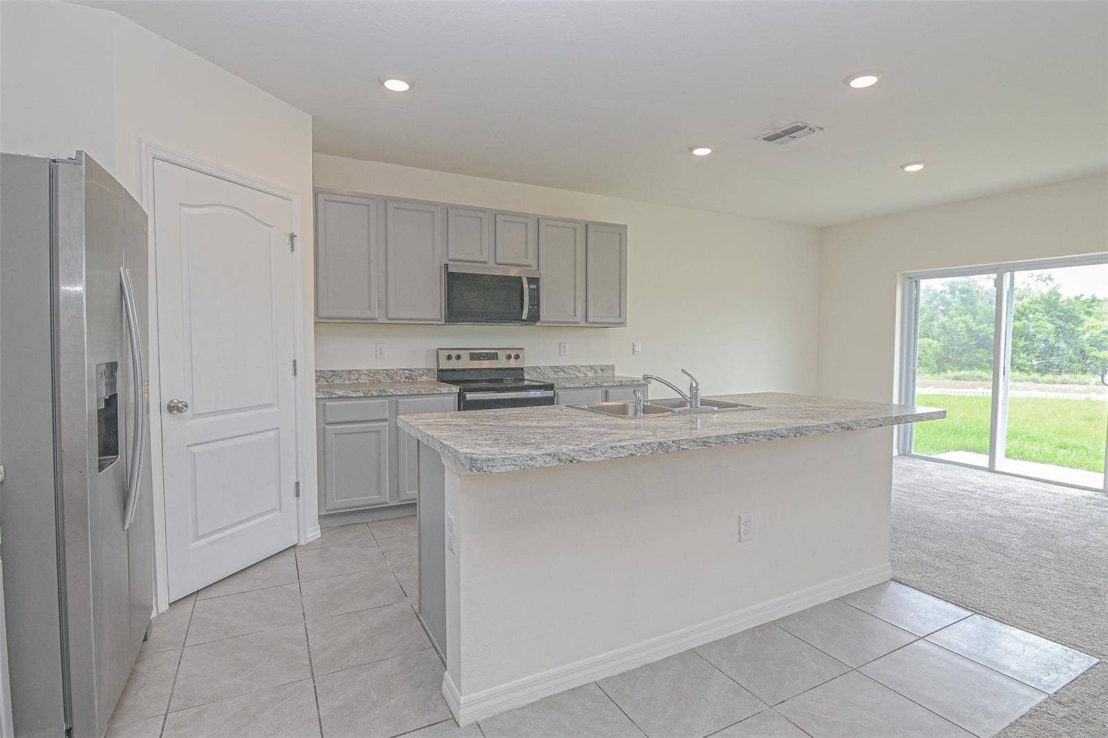 759 AUBURN GROVE COURT, Auburndale, FL 33823 759 AUBURN GROVE COURT, Auburndale, FL 33823