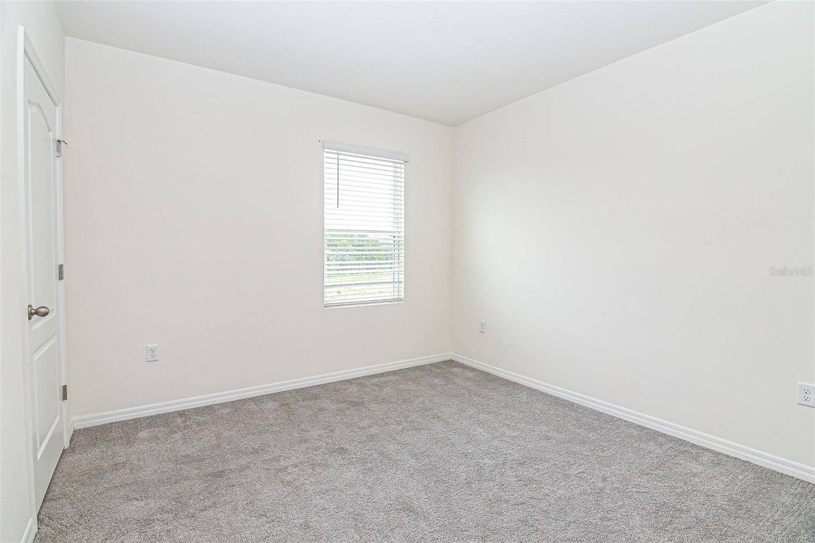759 AUBURN GROVE COURT, Auburndale, FL 33823 759 AUBURN GROVE COURT, Auburndale, FL 33823