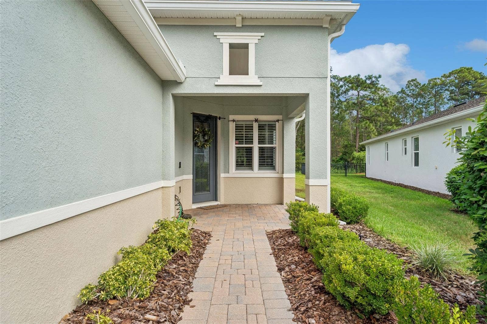 1305 HAYTON AVE., Deland, FL 32724 Front entry walkway w/ front porch & leaded glass front door
