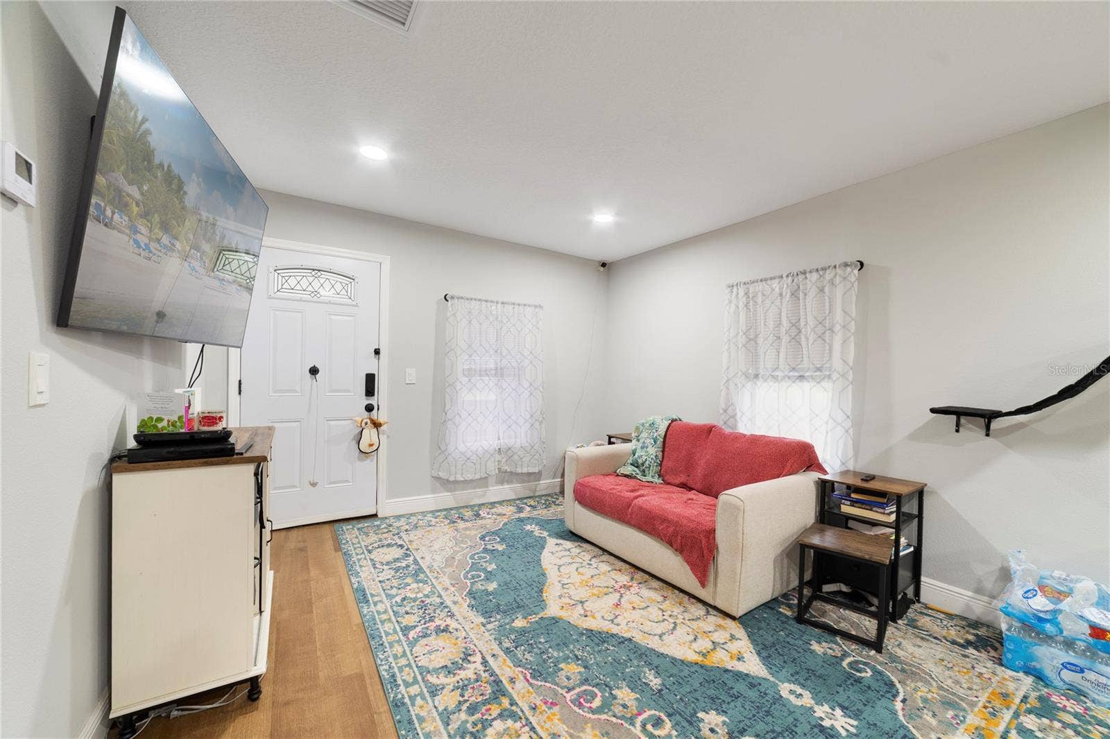 812 S LOCUST AVENUE, Sanford, FL 32771 812 S LOCUST AVENUE, Sanford, FL 32771