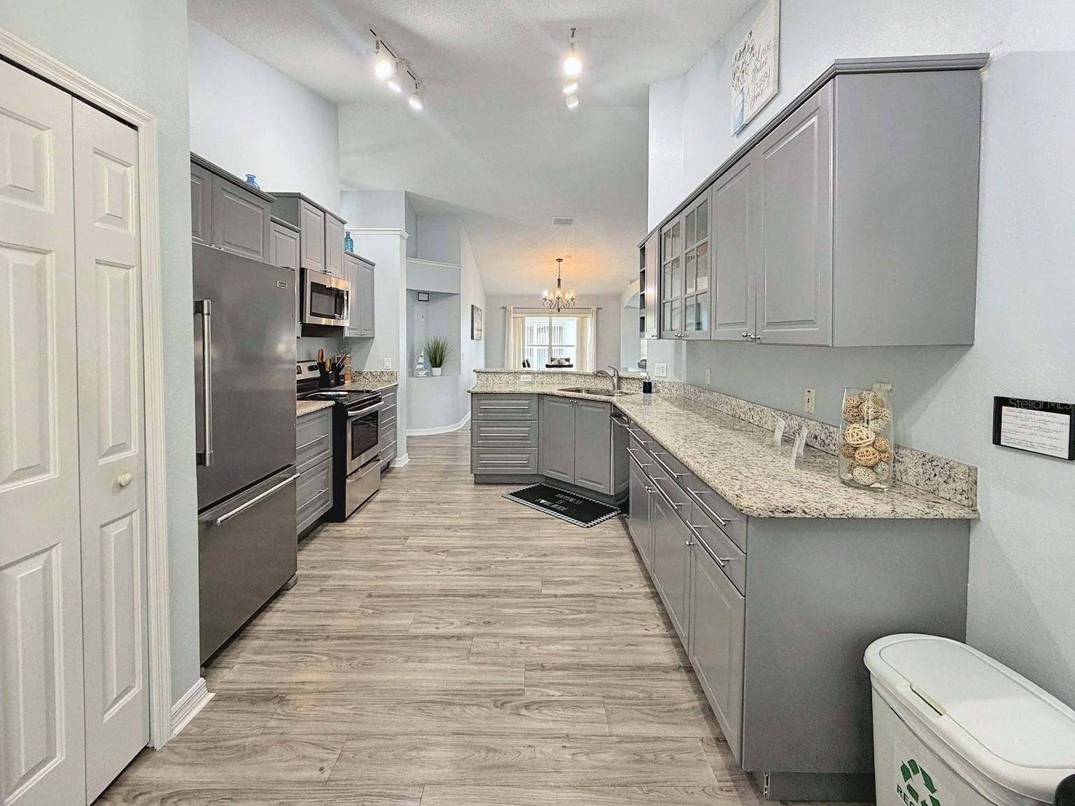 604 EAGLE POINTE S, Kissimmee, FL 34746 604 EAGLE POINTE S, Kissimmee, FL 34746