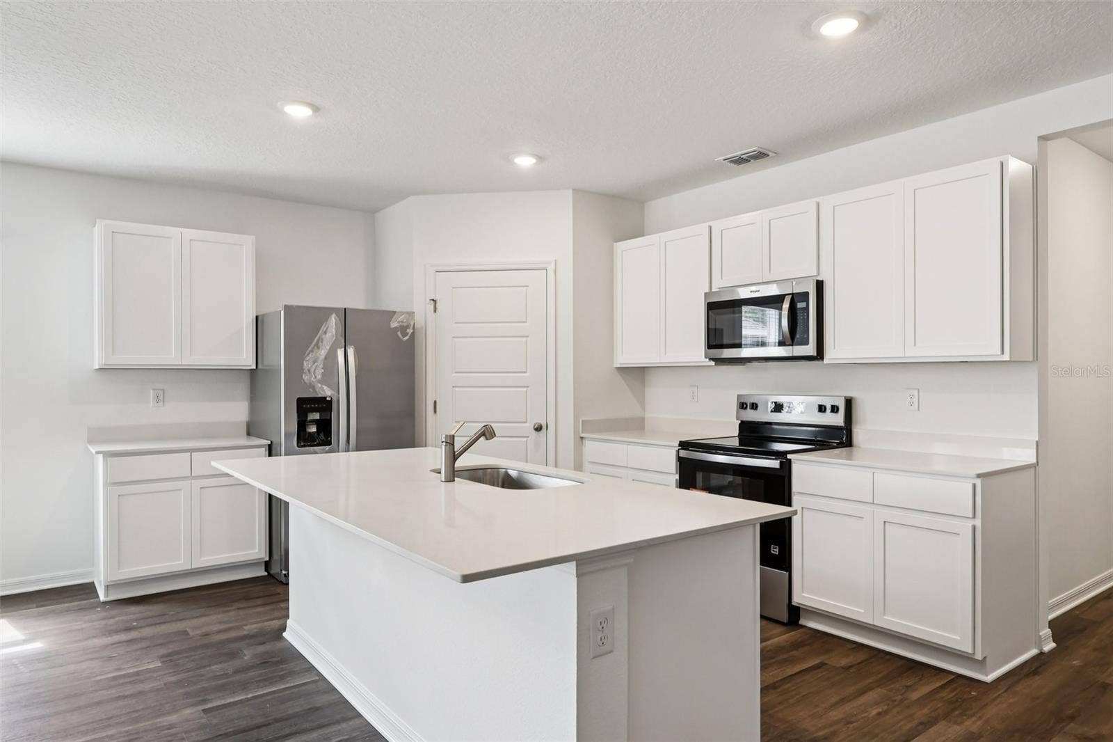 1799 GRANDIOSE DRIVE, Lake Hamilton, FL 33851