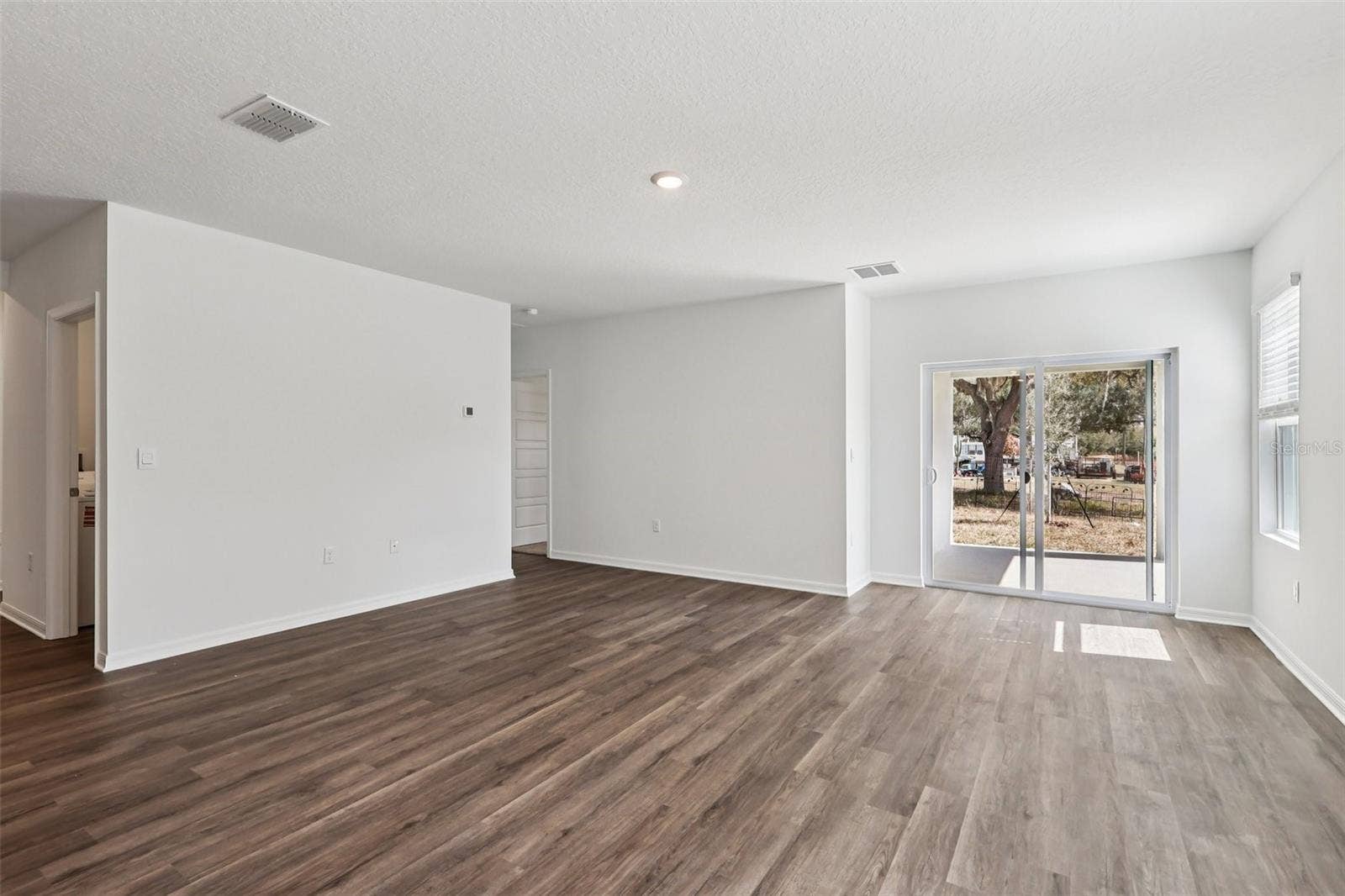 1799 GRANDIOSE DRIVE, Lake Hamilton, FL 33851