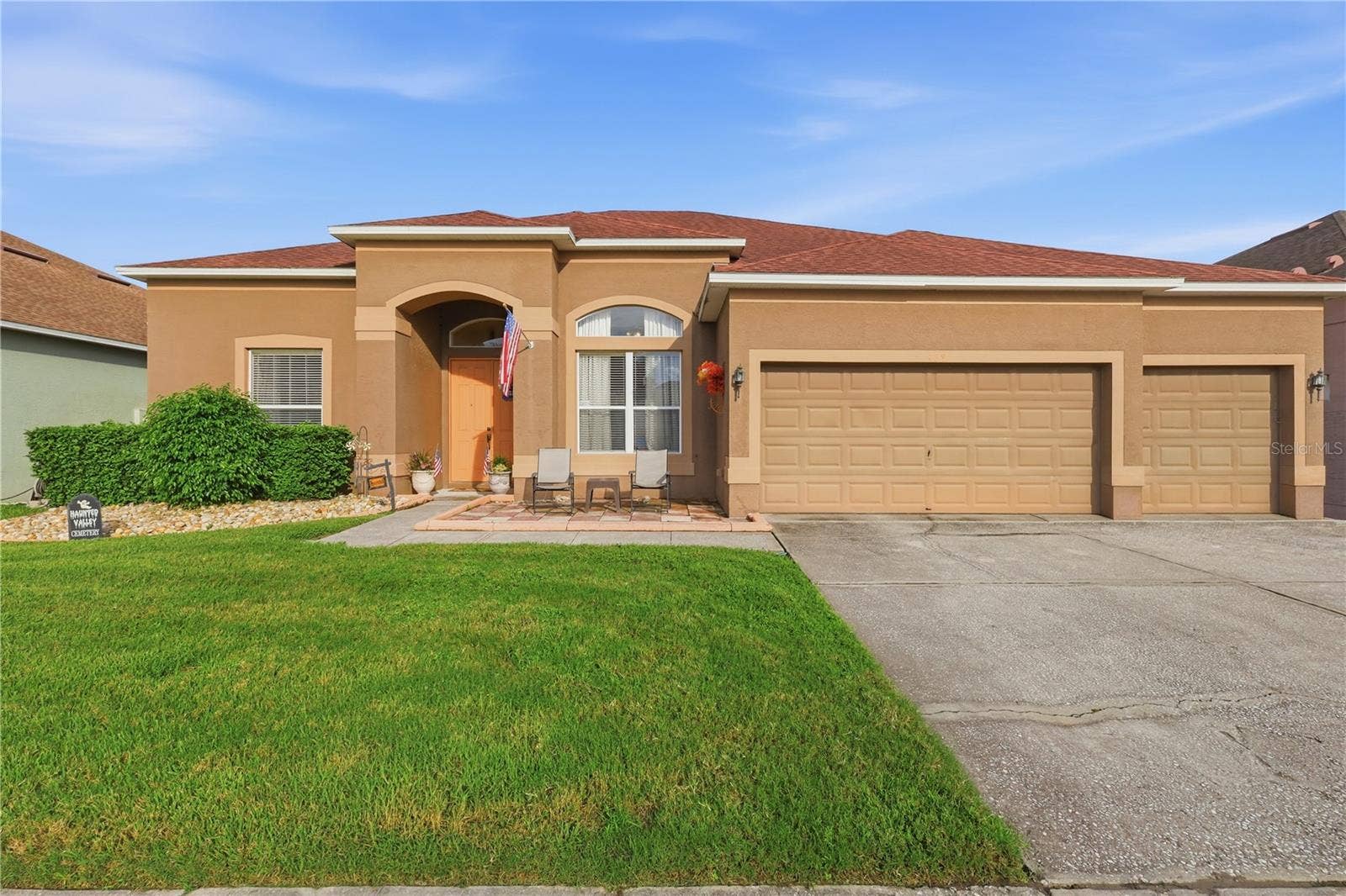 439 FIELDSTREAM BOULEVARD, Orlando, FL 32825 439 FIELDSTREAM BOULEVARD, Orlando, FL 32825
