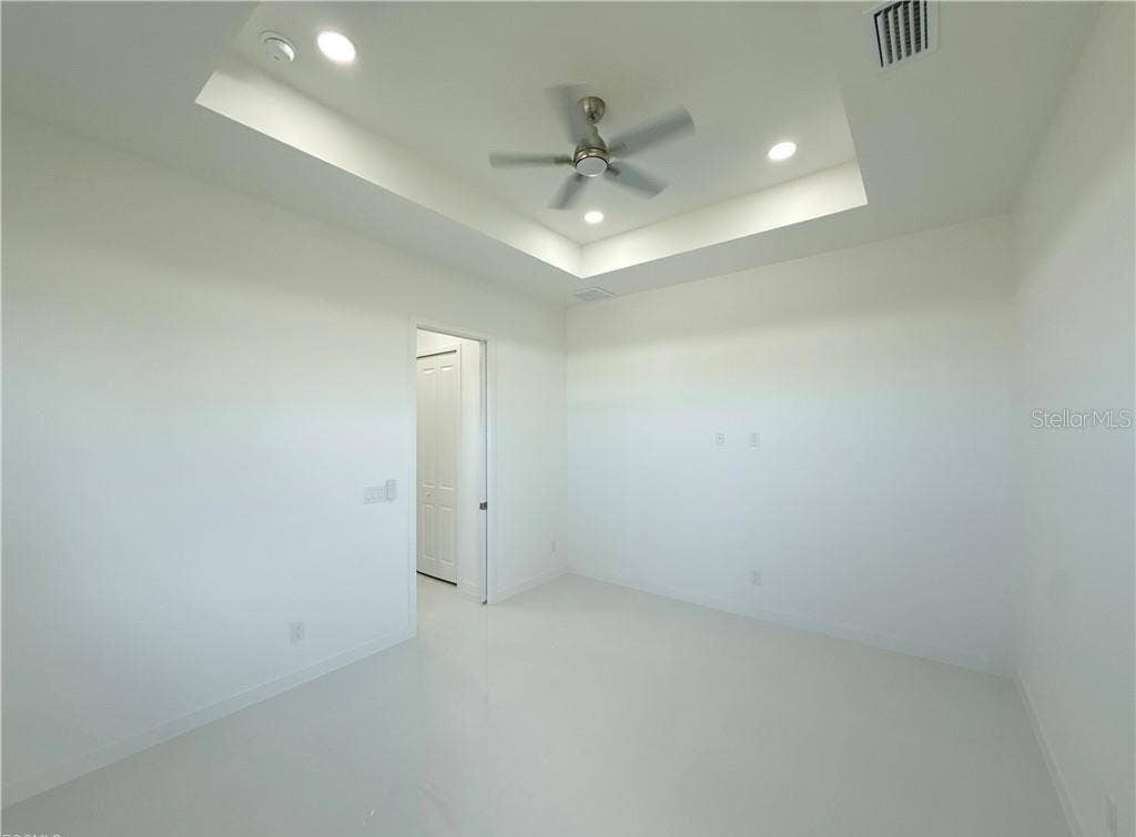 4238 NW 34TH TERRACE, Cape Coral, FL 33993