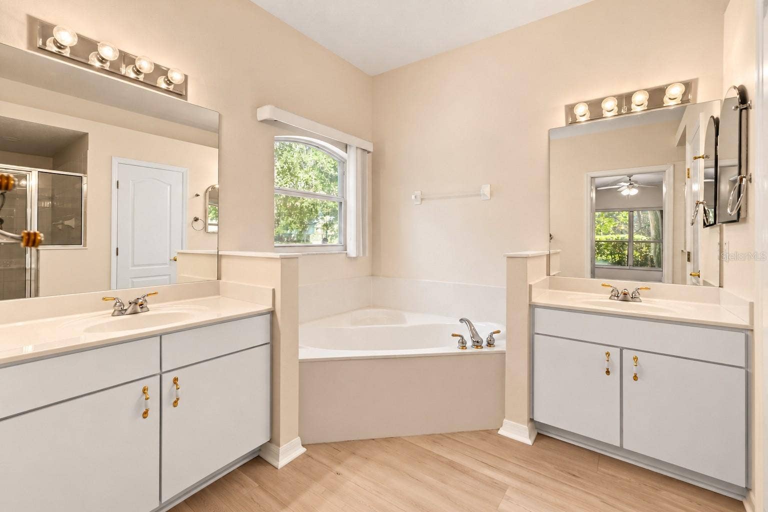 4122 KINGSLEY STREET, Clermont, FL 34711 4122 KINGSLEY STREET, Clermont, FL 34711