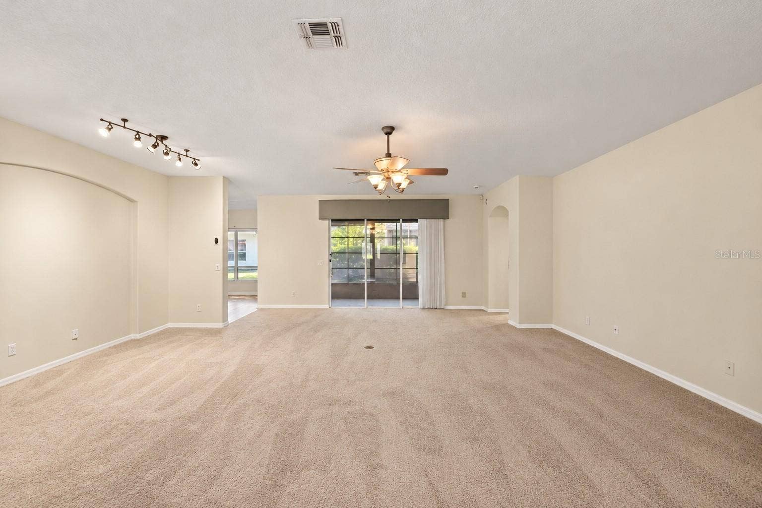 4122 KINGSLEY STREET, Clermont, FL 34711 4122 KINGSLEY STREET, Clermont, FL 34711