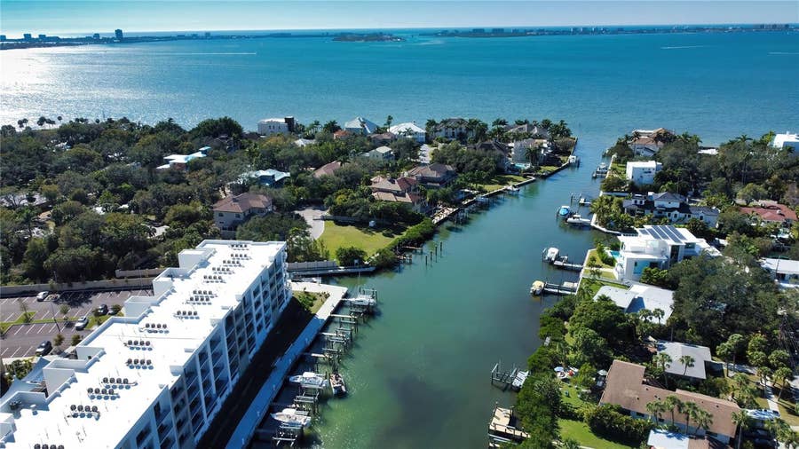 Property photo for 1703 N TAMIAMI TRAIL, #203, Sarasota, FL