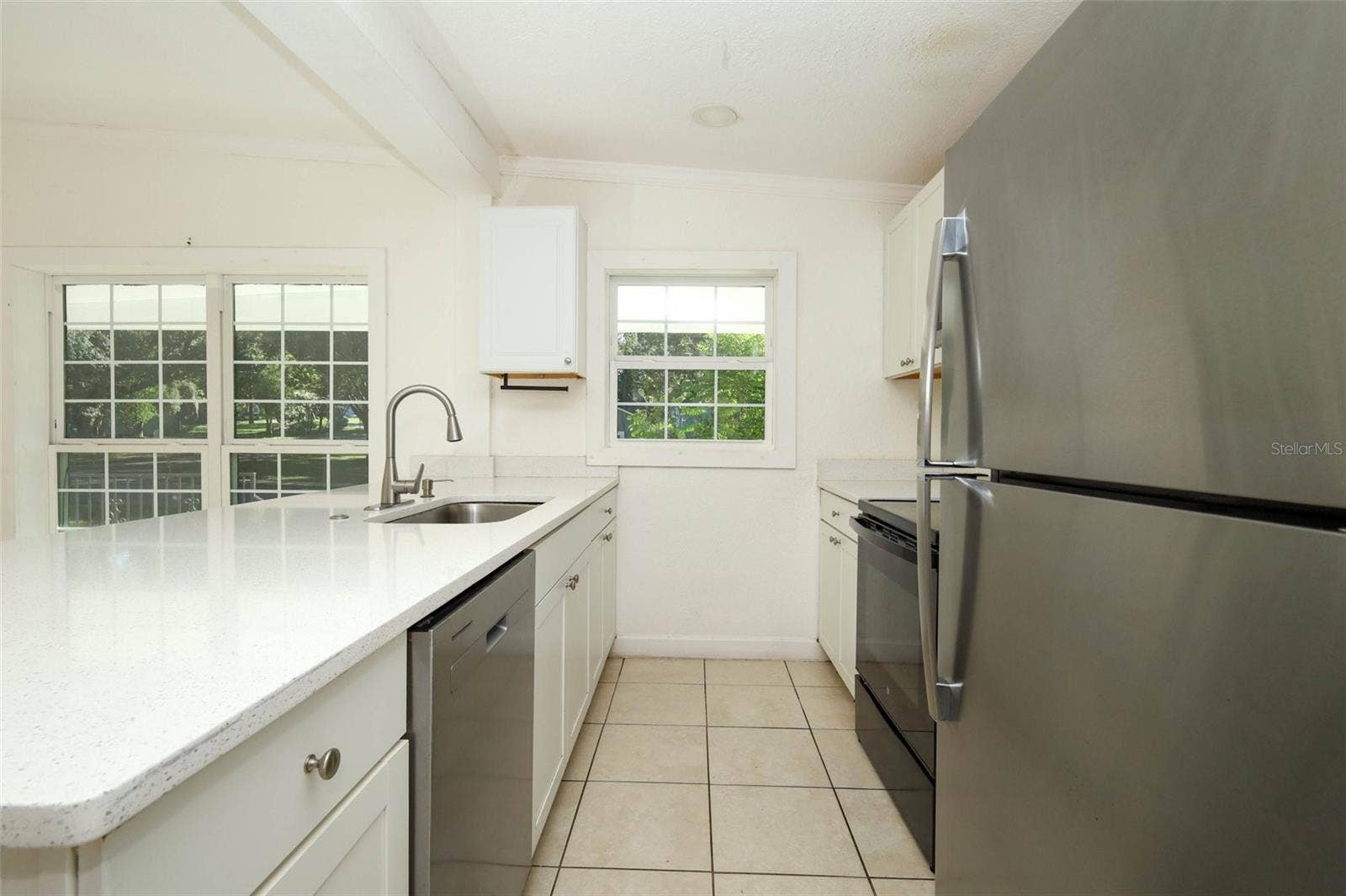 7614 BELL BOULEVARD, Orlando, FL 32810 kitchen