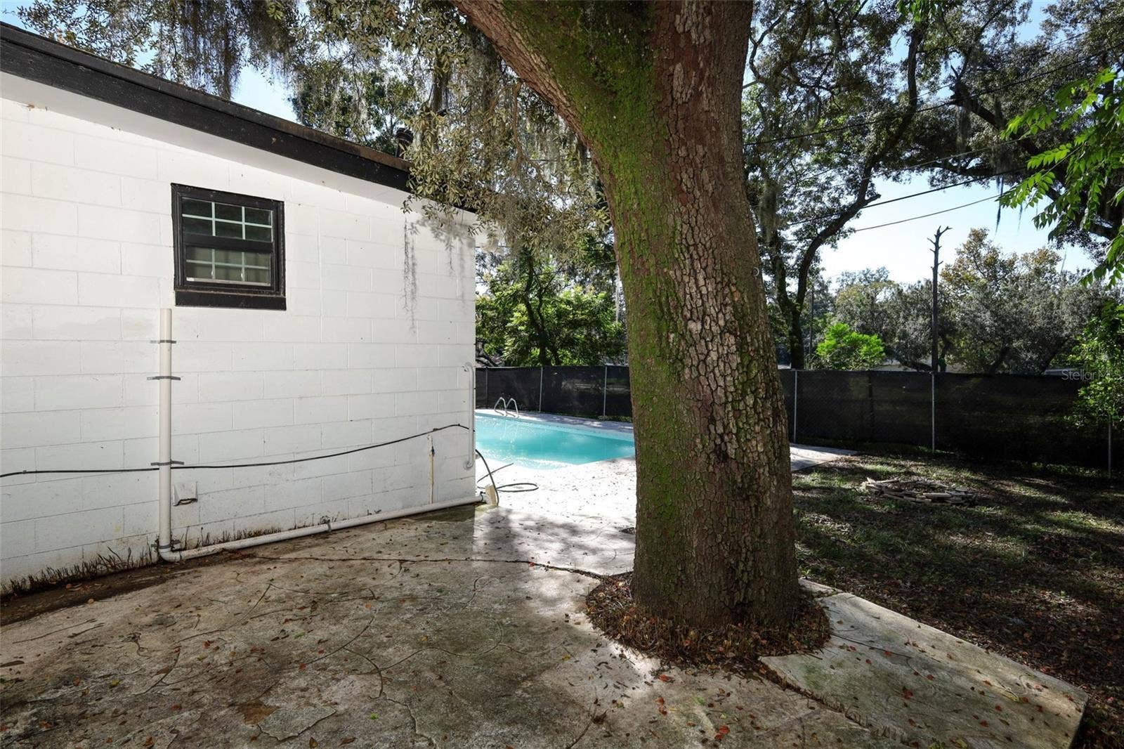 7614 BELL BOULEVARD, Orlando, FL 32810 left side