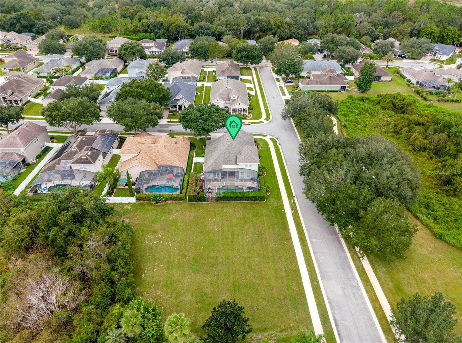 1947 BAY CLOVER DRIVE, Winter Garden, FL 34787 1947 BAY CLOVER DRIVE, Winter Garden, FL 34787