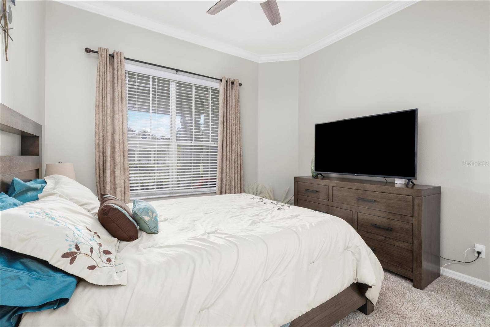 1947 BAY CLOVER DRIVE, Winter Garden, FL 34787 1947 BAY CLOVER DRIVE, Winter Garden, FL 34787