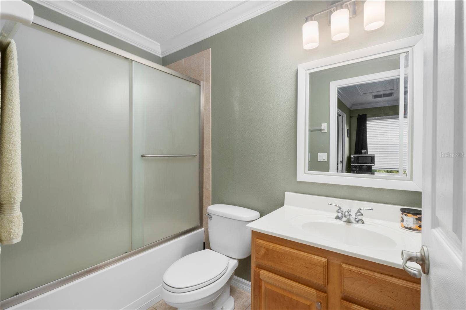 1947 BAY CLOVER DRIVE, Winter Garden, FL 34787 1947 BAY CLOVER DRIVE, Winter Garden, FL 34787