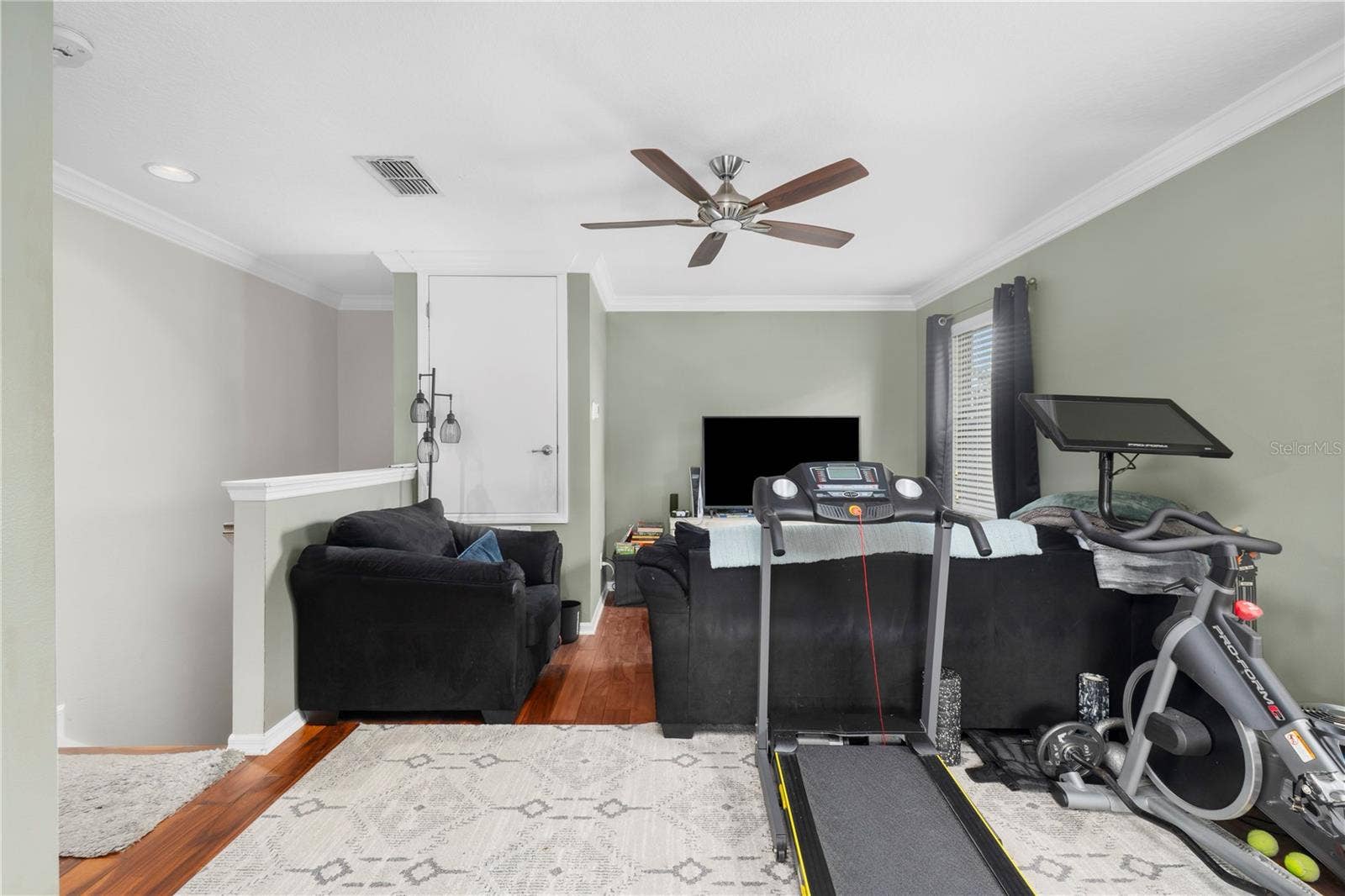 1947 BAY CLOVER DRIVE, Winter Garden, FL 34787 1947 BAY CLOVER DRIVE, Winter Garden, FL 34787