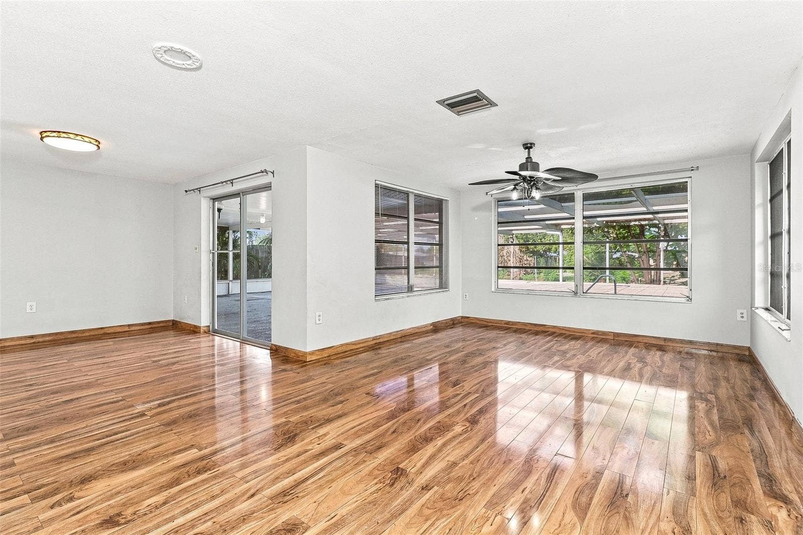 10121 OLEANDER DRIVE, Port Richey, FL 34668