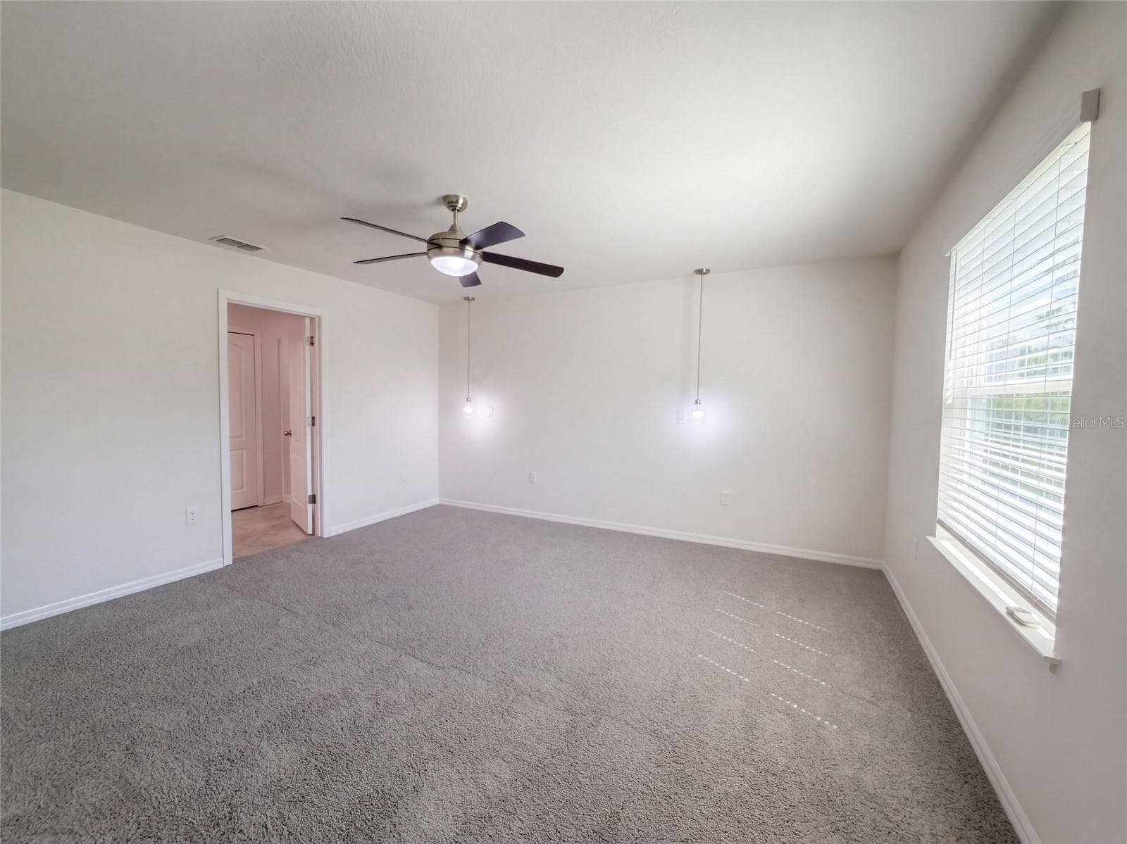 370 HYACINTH STREET, Port Charlotte, FL 33954