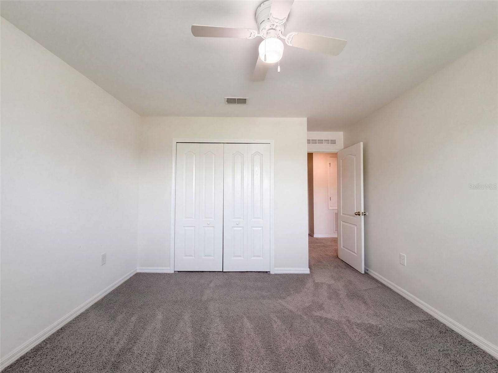 370 HYACINTH STREET, Port Charlotte, FL 33954
