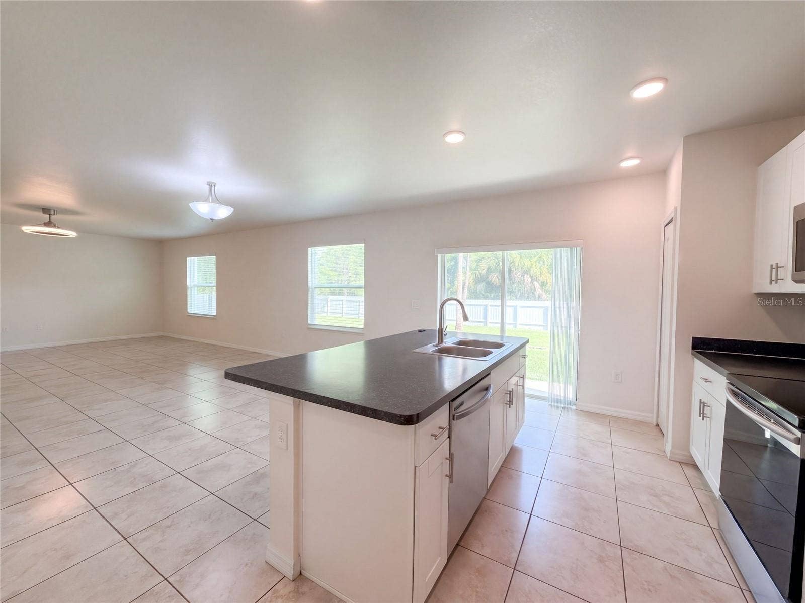 370 HYACINTH STREET, Port Charlotte, FL 33954