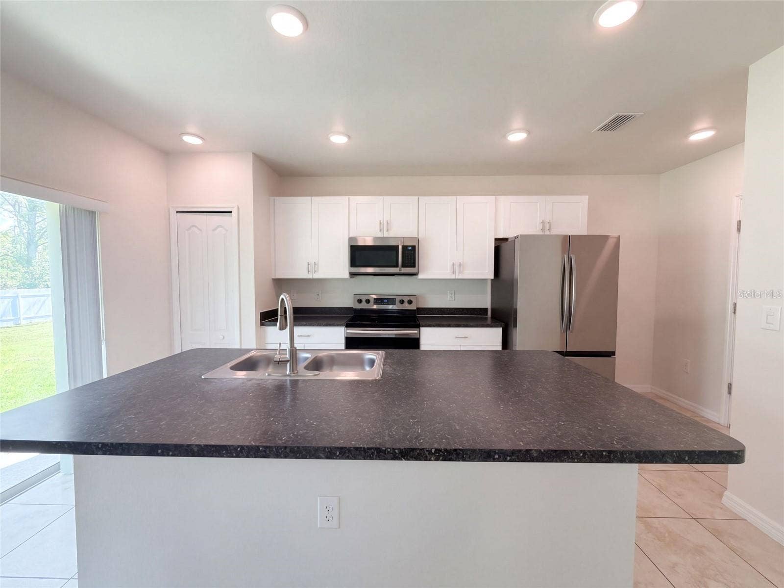 370 HYACINTH STREET, Port Charlotte, FL 33954