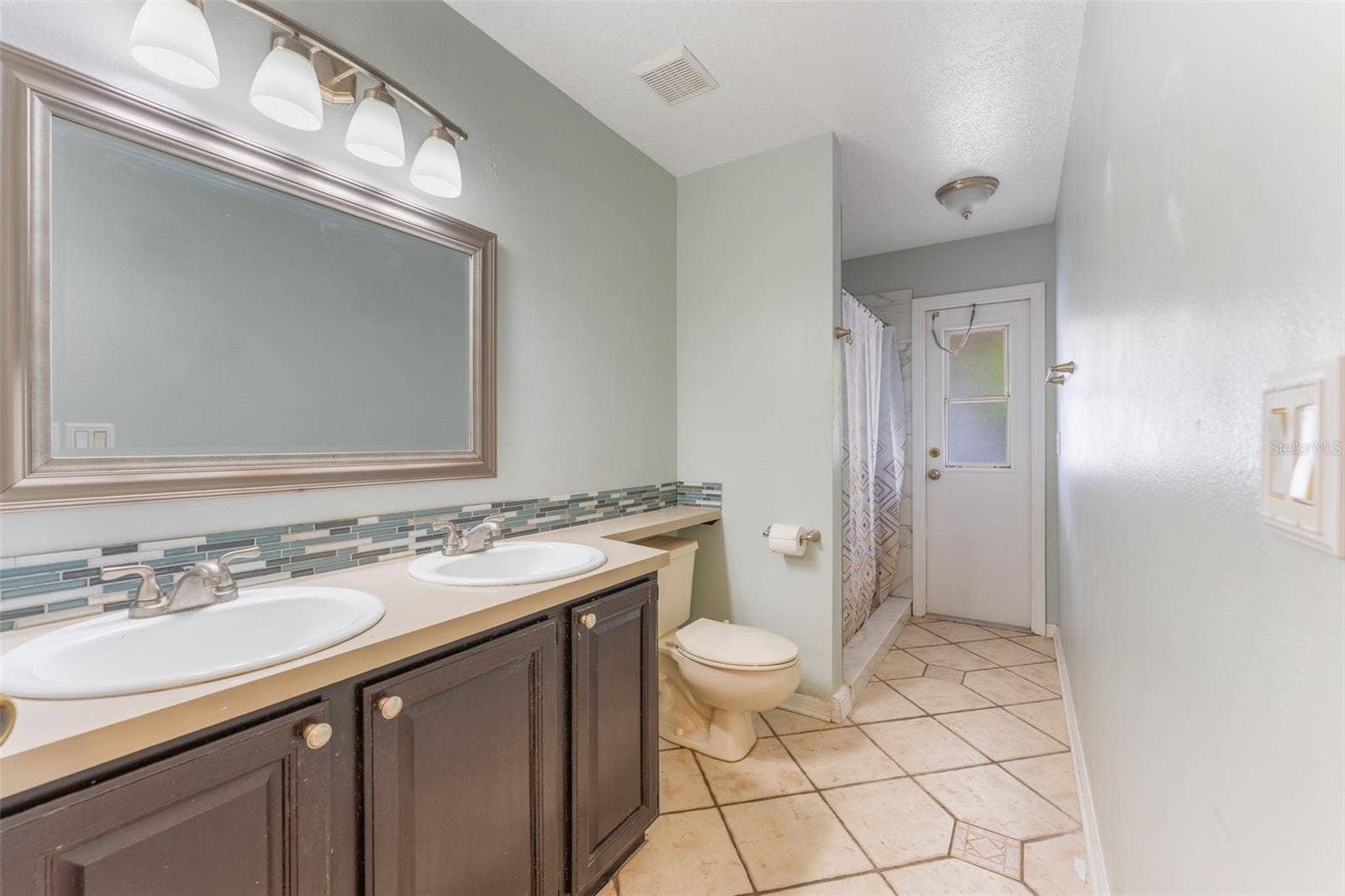3845 GATLIN PLACE CIRCLE, Orlando, FL 32812 3845 GATLIN PLACE CIRCLE, Orlando, FL 32812