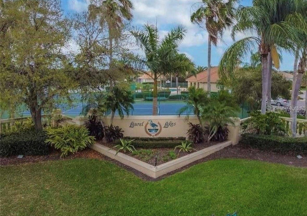 2953 SEASONS BOULEVARD, Sarasota, FL 34240 2953 SEASONS BOULEVARD, Sarasota, FL 34240