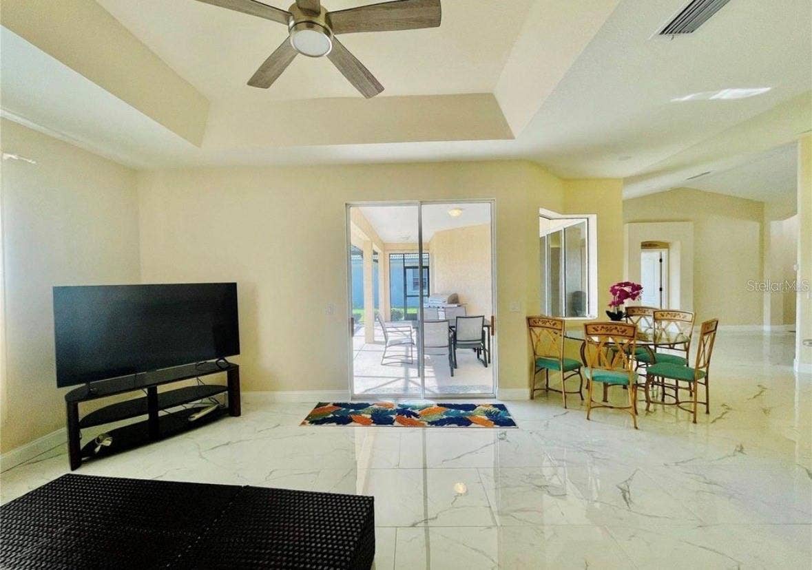 2953 SEASONS BOULEVARD, Sarasota, FL 34240 2953 SEASONS BOULEVARD, Sarasota, FL 34240