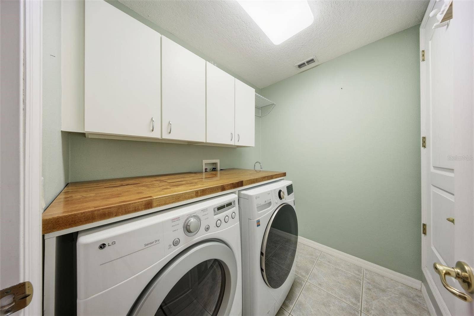10366 LAKE SHEEN RESERVE BOULEVARD, Orlando, FL 32836 10366 LAKE SHEEN RESERVE BOULEVARD, Orlando, FL 32836