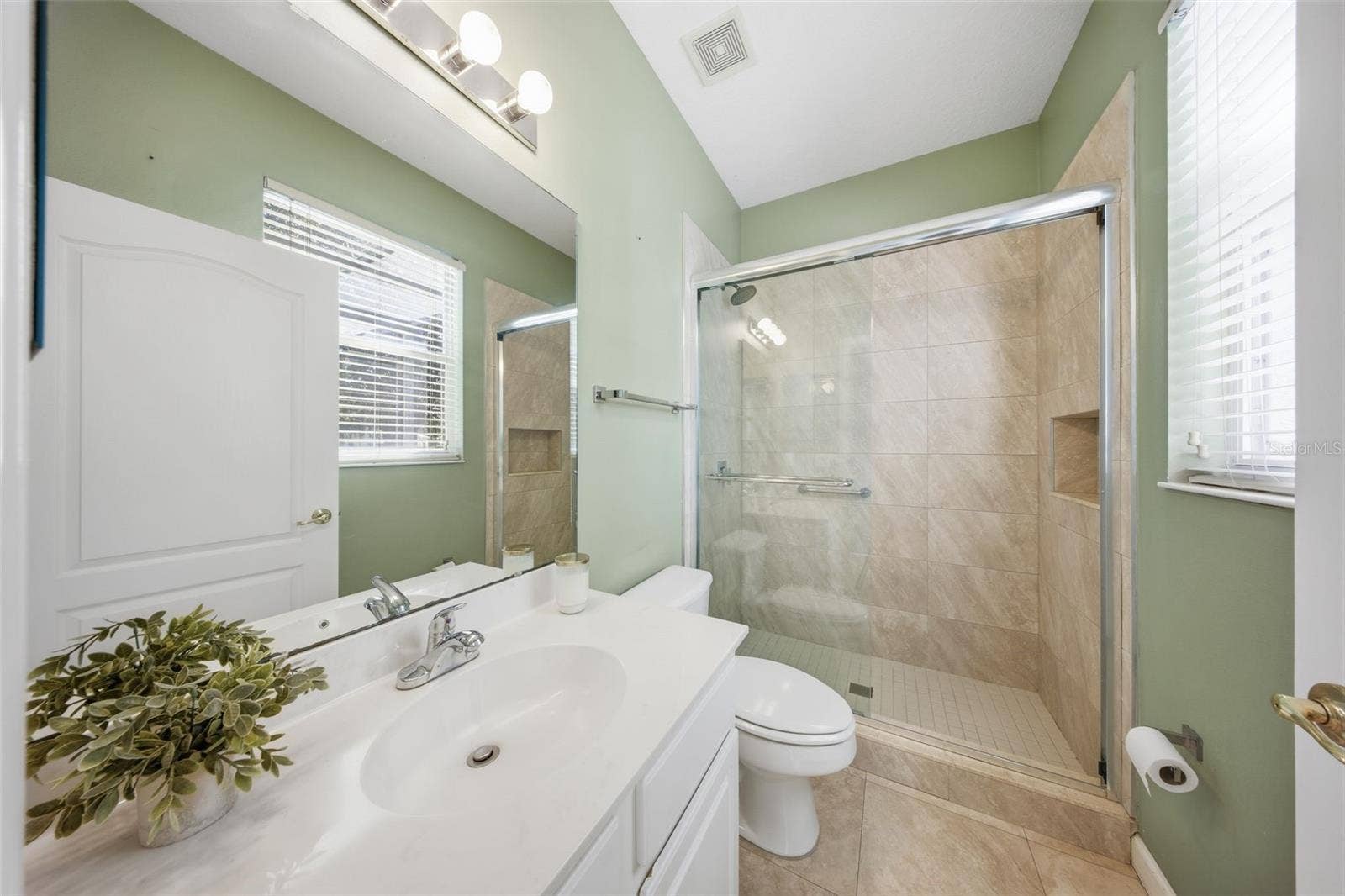 10366 LAKE SHEEN RESERVE BOULEVARD, Orlando, FL 32836 10366 LAKE SHEEN RESERVE BOULEVARD, Orlando, FL 32836