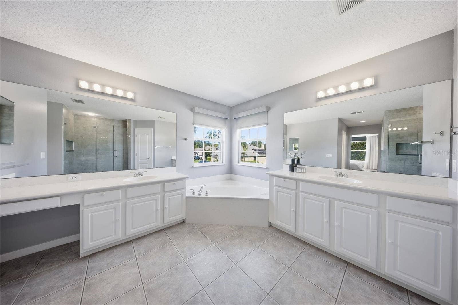 10366 LAKE SHEEN RESERVE BOULEVARD, Orlando, FL 32836 10366 LAKE SHEEN RESERVE BOULEVARD, Orlando, FL 32836