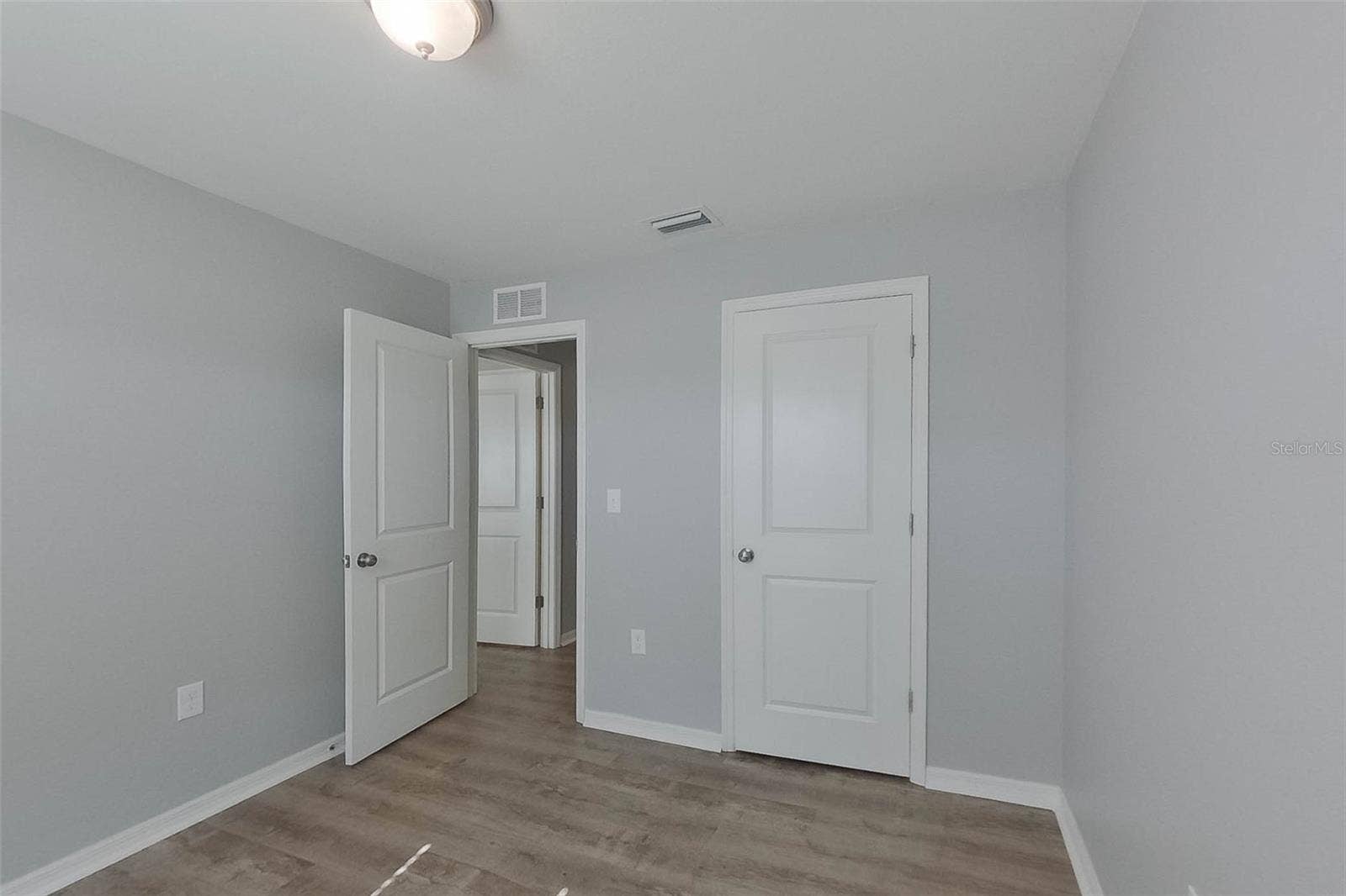 4204 E 5TH STREET, Lehigh Acres, FL 33972 4204 E 5TH STREET, Lehigh Acres, FL 33972