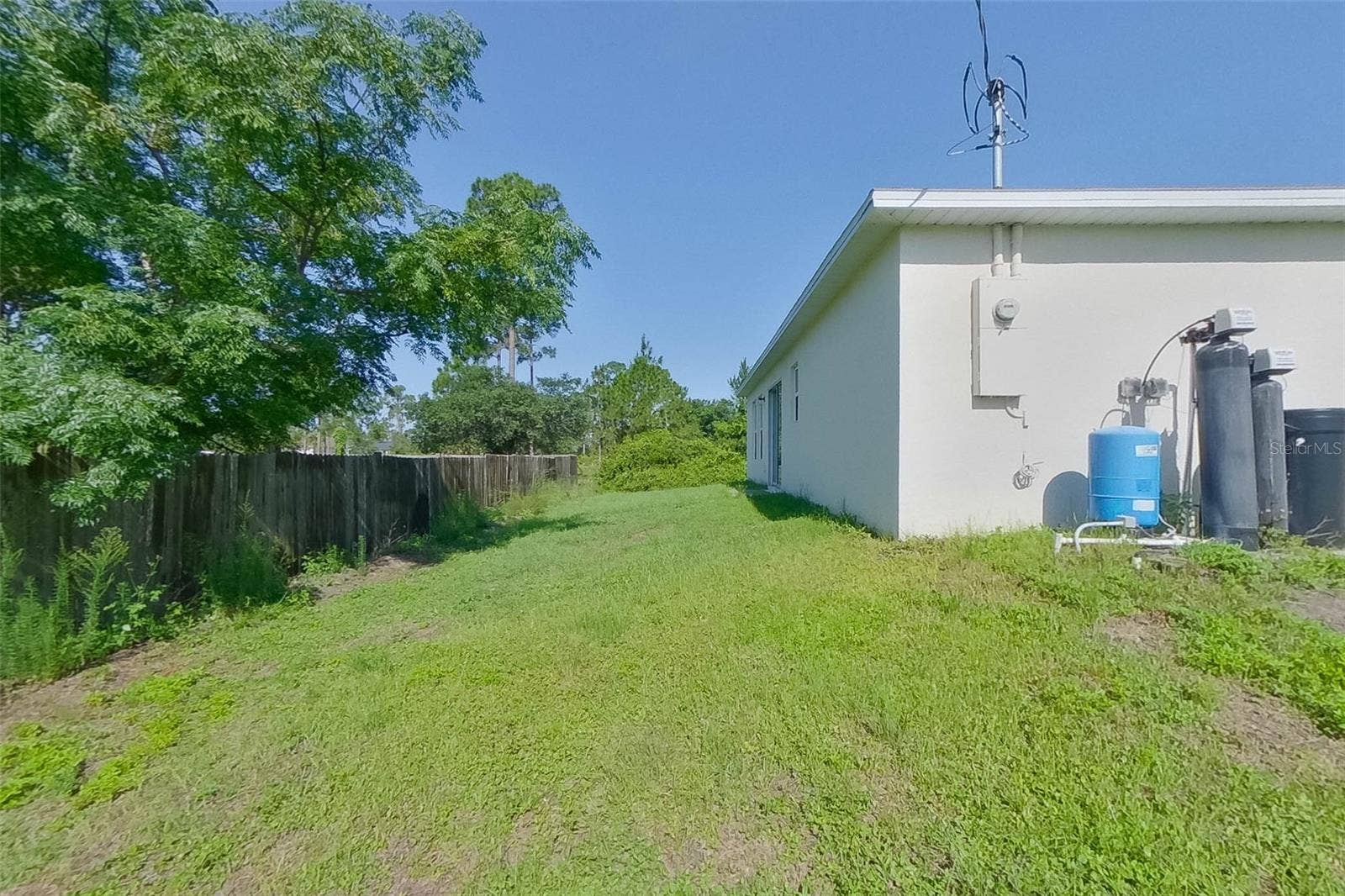 4204 E 5TH STREET, Lehigh Acres, FL 33972 4204 E 5TH STREET, Lehigh Acres, FL 33972