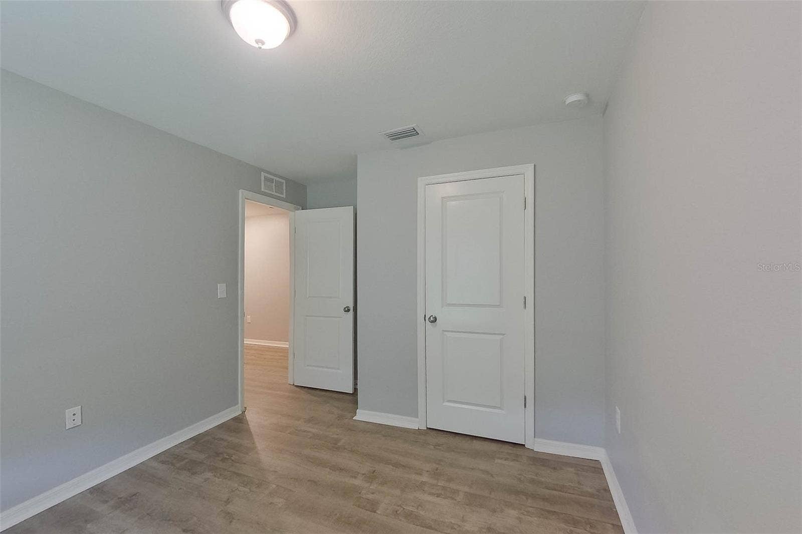 4204 E 5TH STREET, Lehigh Acres, FL 33972 4204 E 5TH STREET, Lehigh Acres, FL 33972