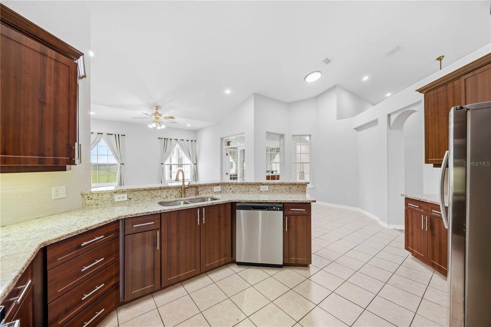 2630 HIGH RIDGE DRIVE, Lakeland, FL 33812