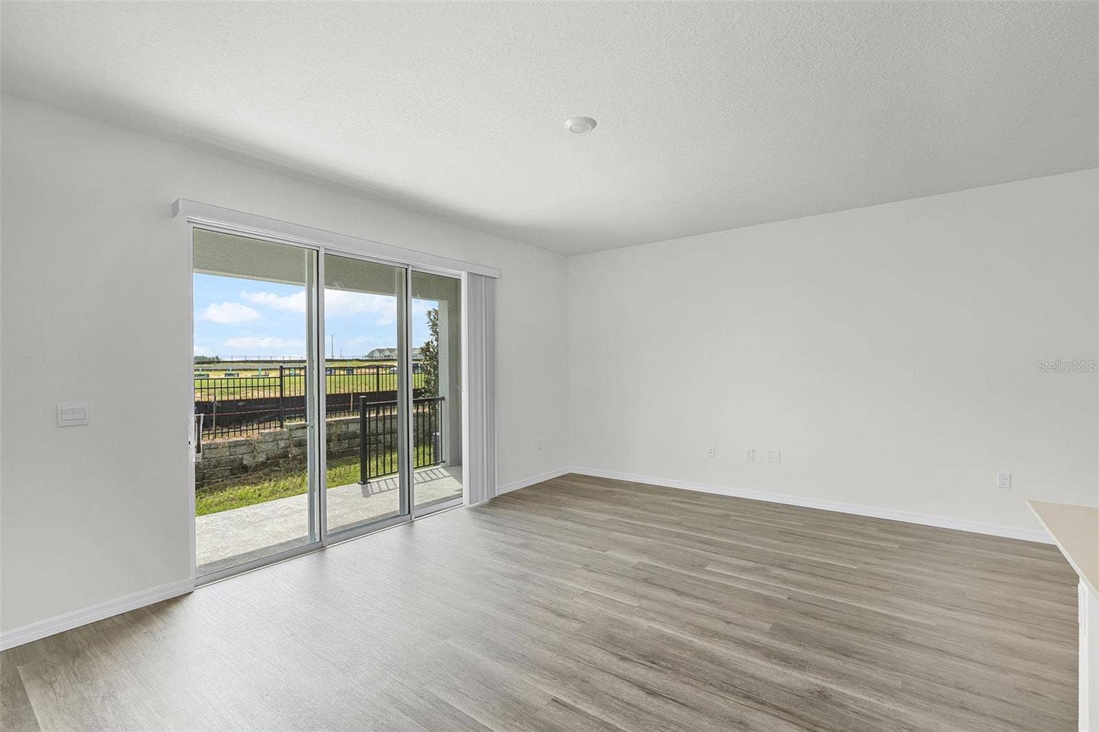 1821 WOODEN STREET, Davenport, FL 33837